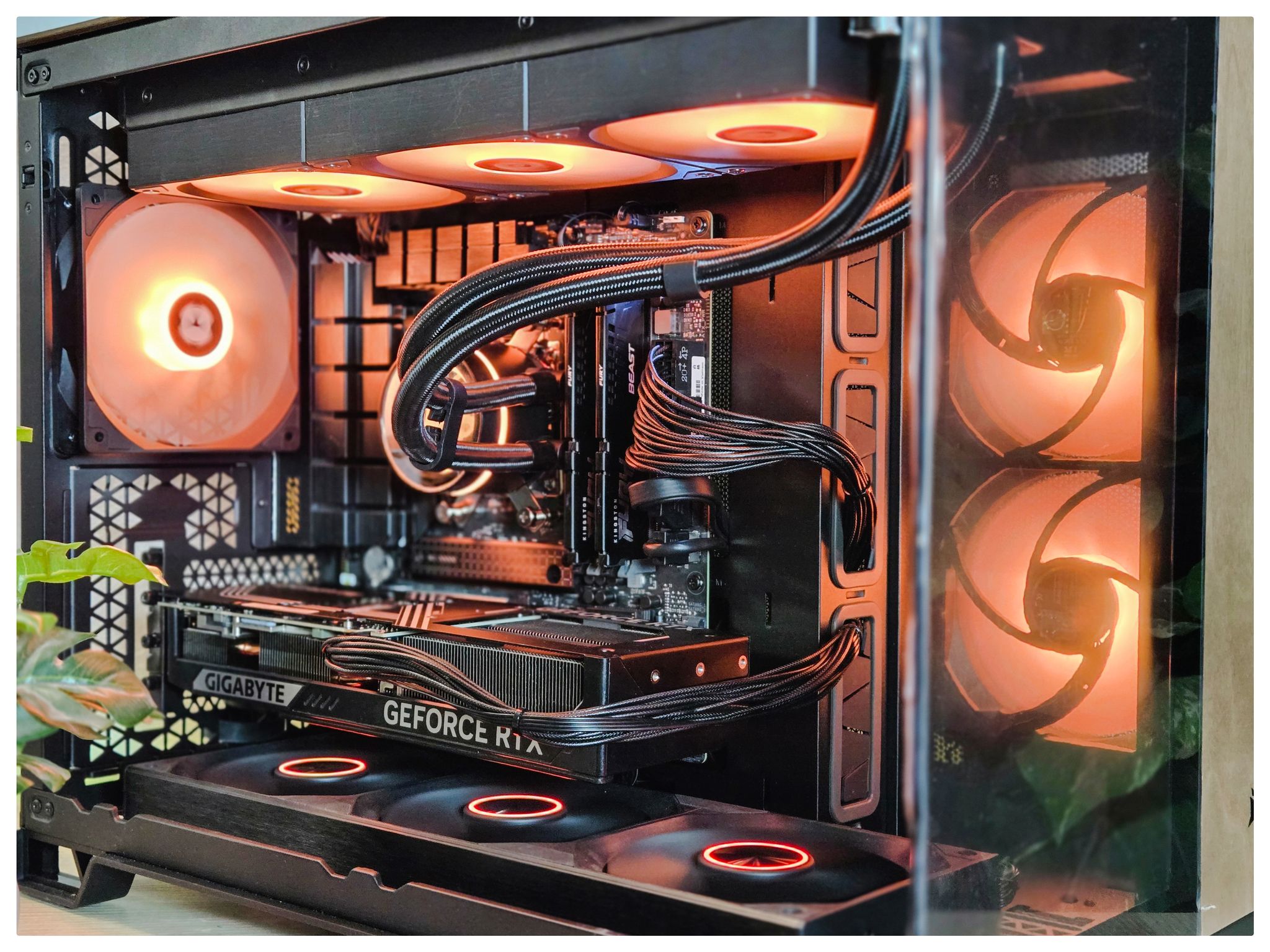 Ryzen 7800X3D | RTX 5070 | 2TB SDD | Gaming PC