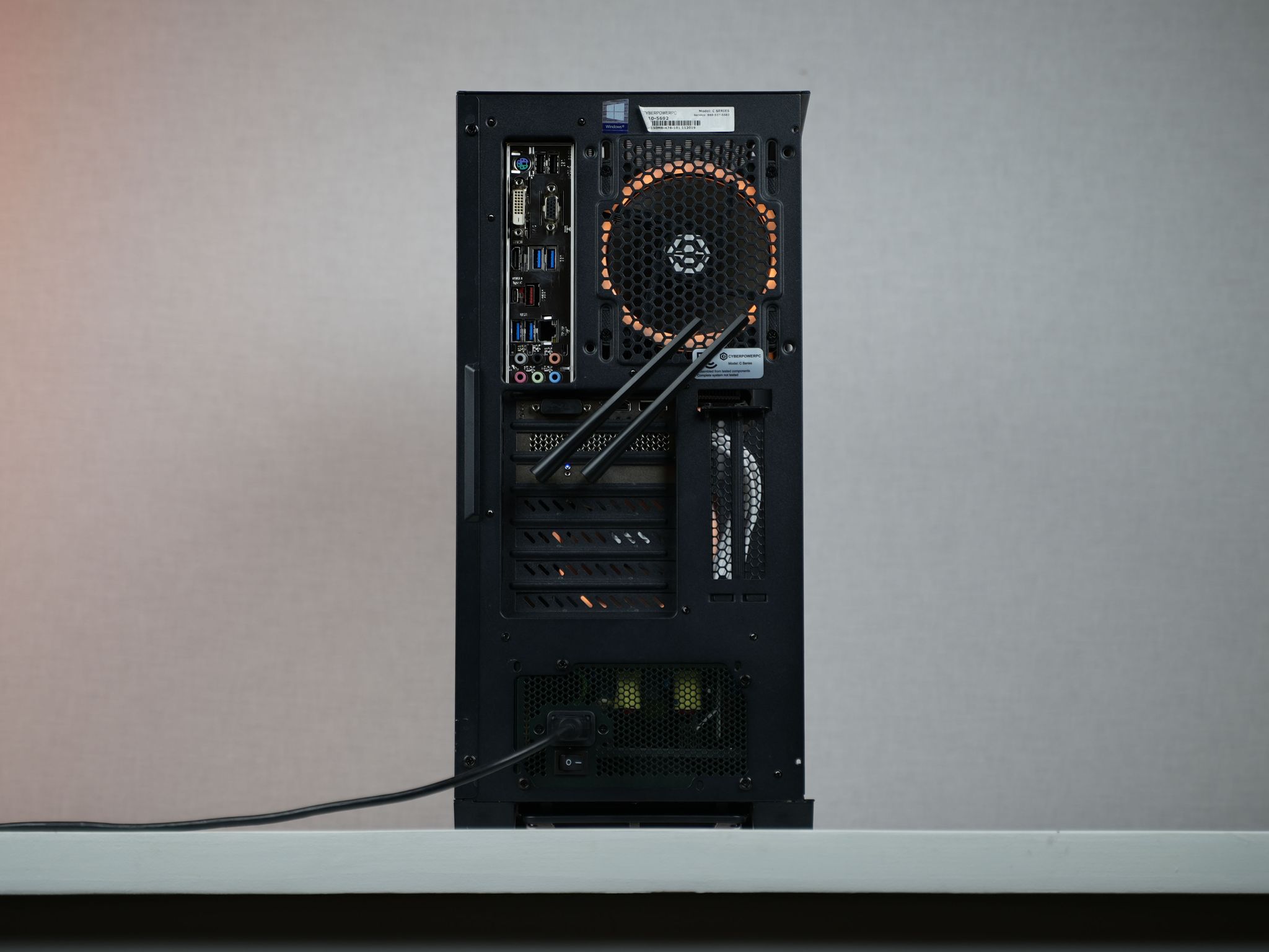 “Cyberform” RTX 2060 Intel i5 8600K 16GB 1.3TB Windows 11 Gaming PC Powerhouse