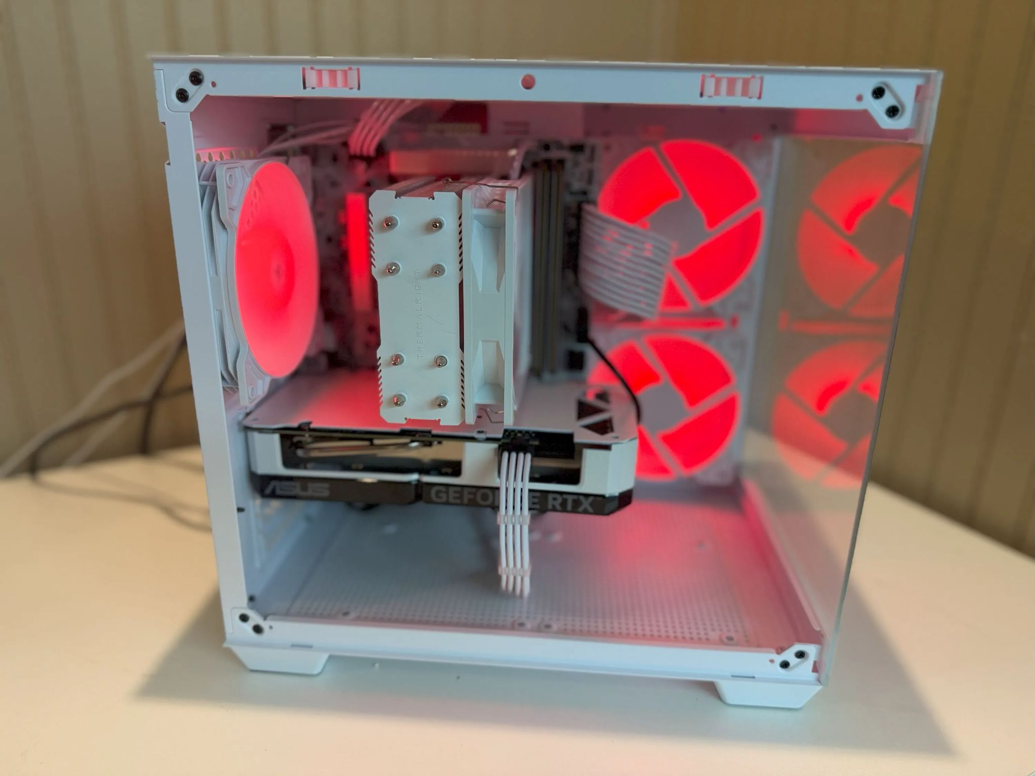 Great Gaming PC - i5 14400F + RTX 4060 DLSS4