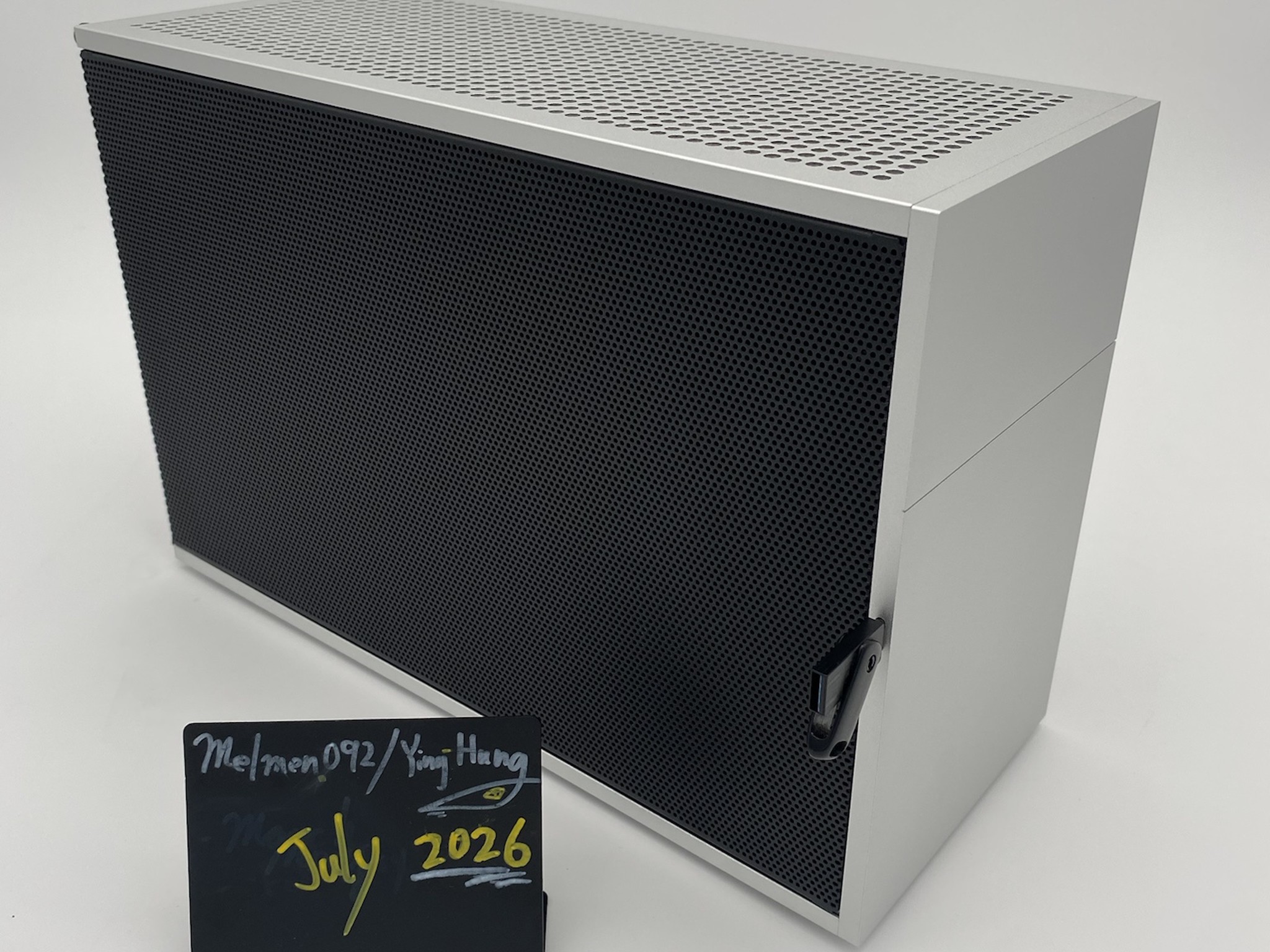 "Silver Bullet T1-5080" | 9800X3D | 5080 Founder | 32GB DDR5 | 2TB Nvme SSD |