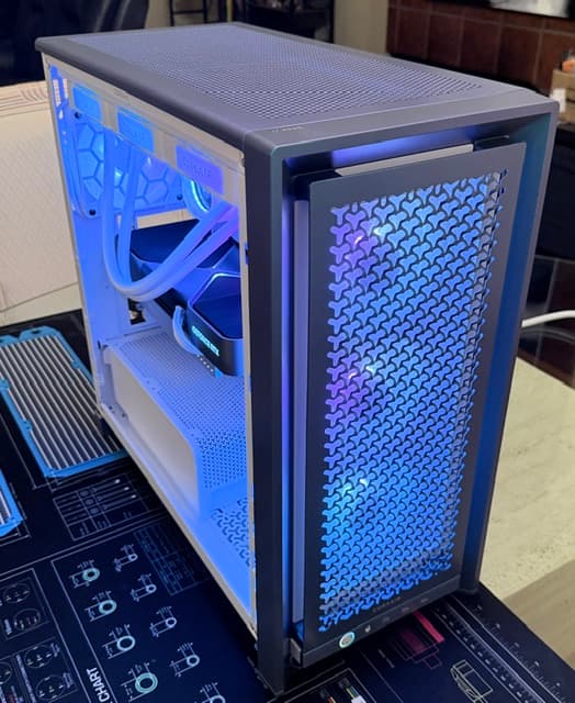 Corsair 4000D VAULT NOVA #1337 | Ryzen 9 9950X3D | RTX 5080 FE | 64GB | 6TB