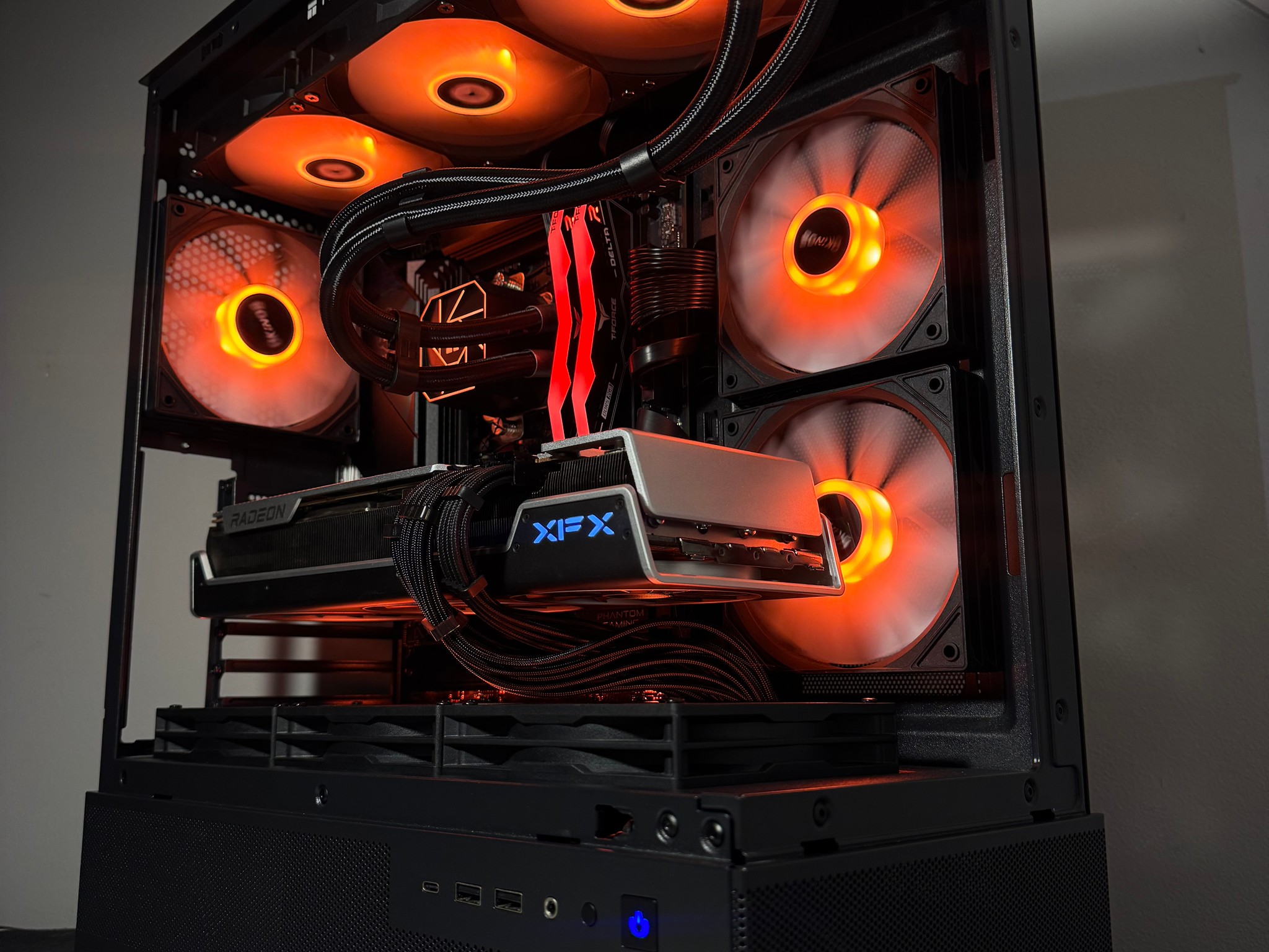 7900XTX | Ryzen 7 7800X3d | 32GB DDR5 6000MT/S | 2TB Storage | Free Shipping