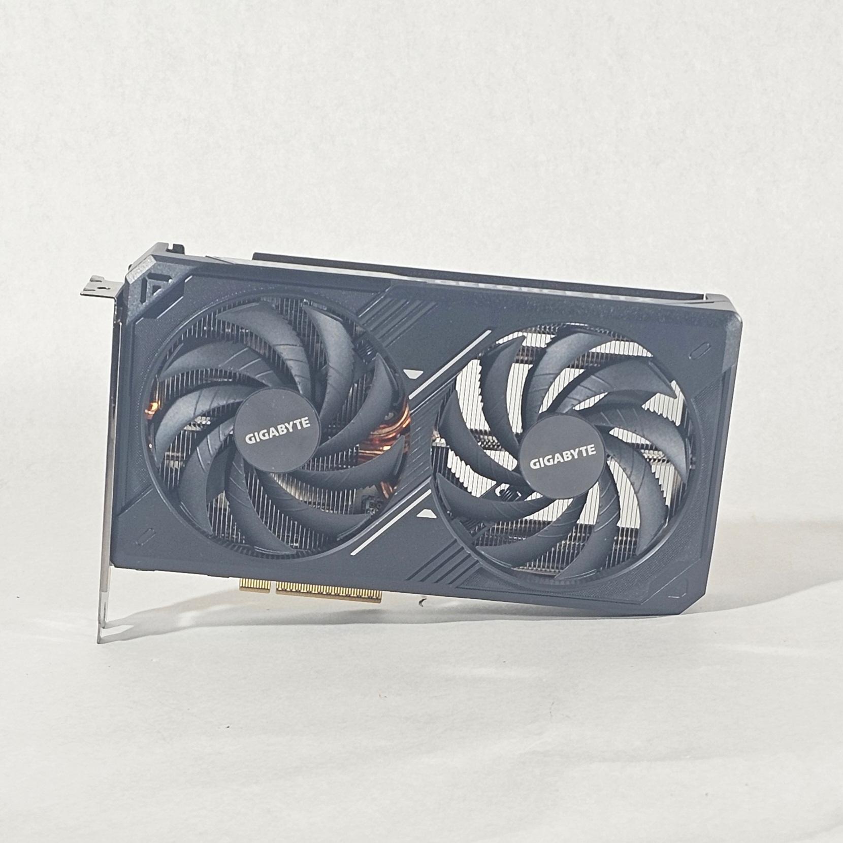 RTX 5060 Ti Gigabyte WINDFORCE 8GB