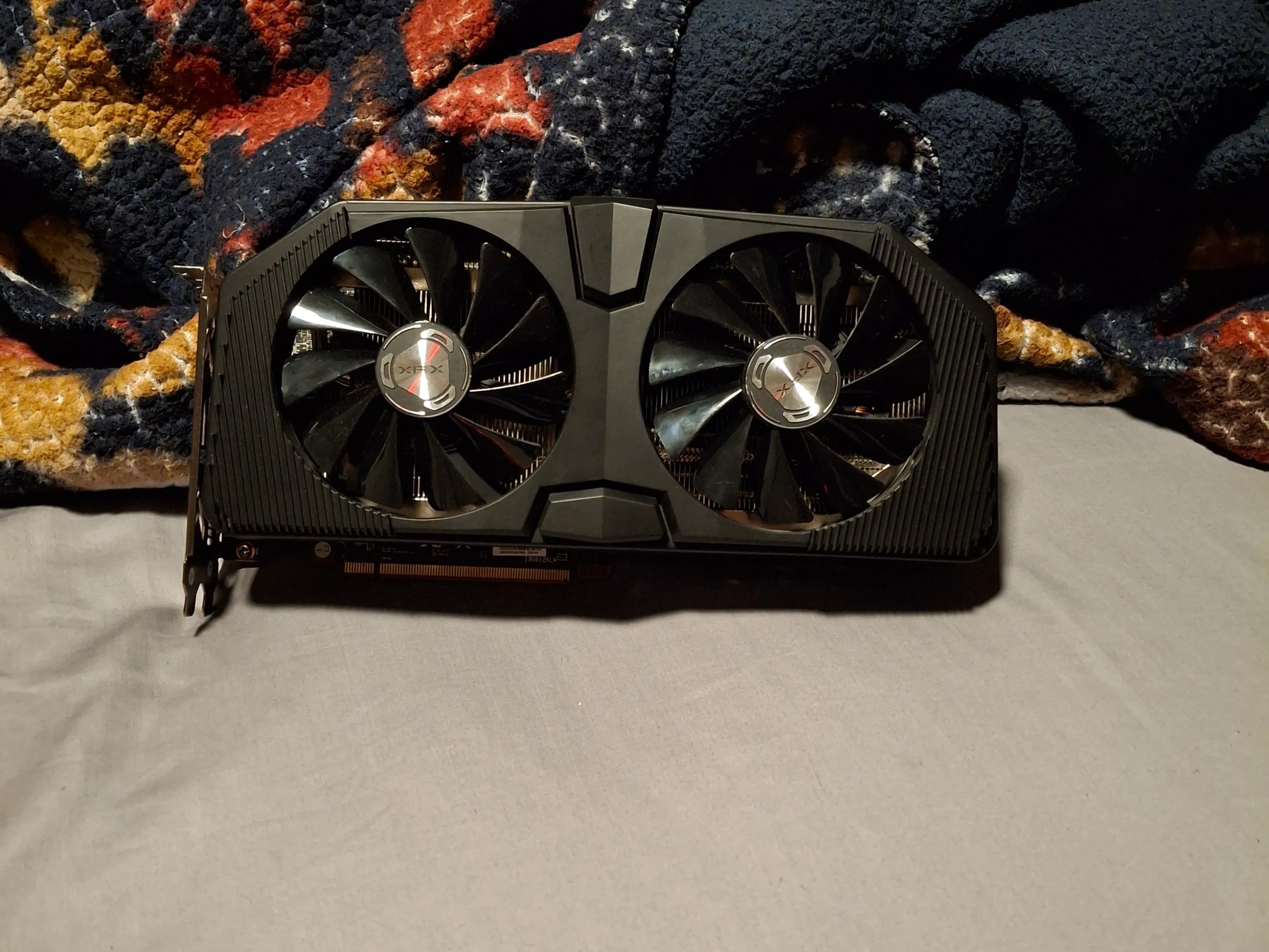 XFX RX 5700 XT RAW II