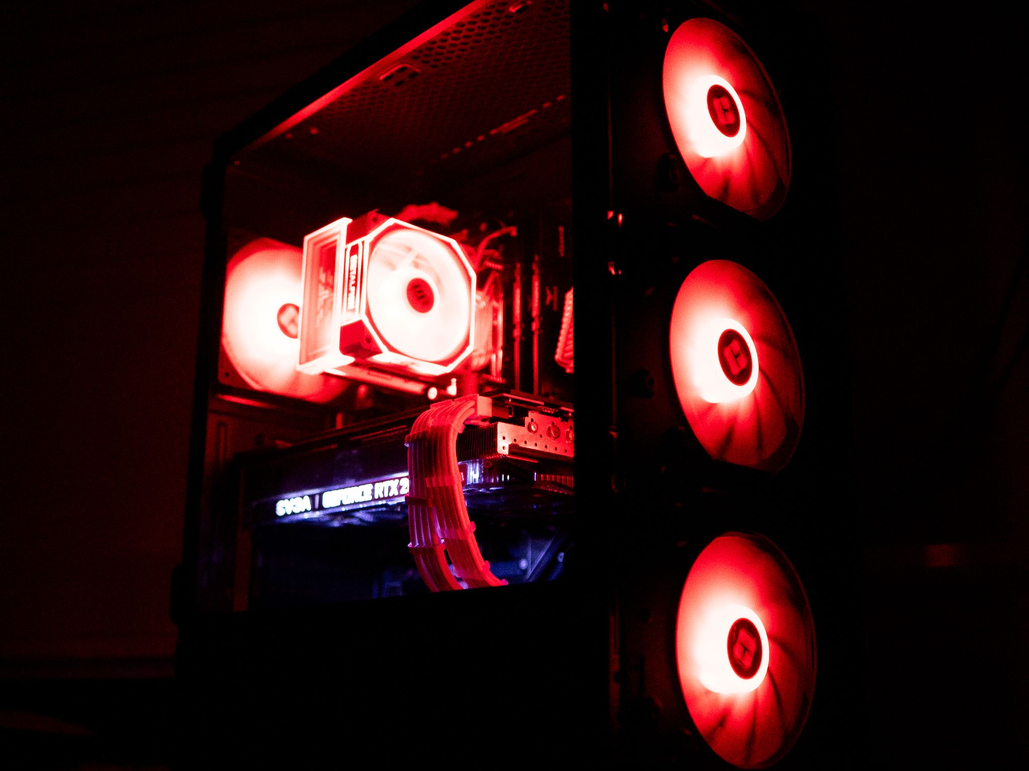 ⚪🟣 | NVIDIA RTX 2080Ti | RYZEN 5 3600X | 16GB DDR4 RAM | 1TB NVME SSD | Amethyst Achiever 2.0