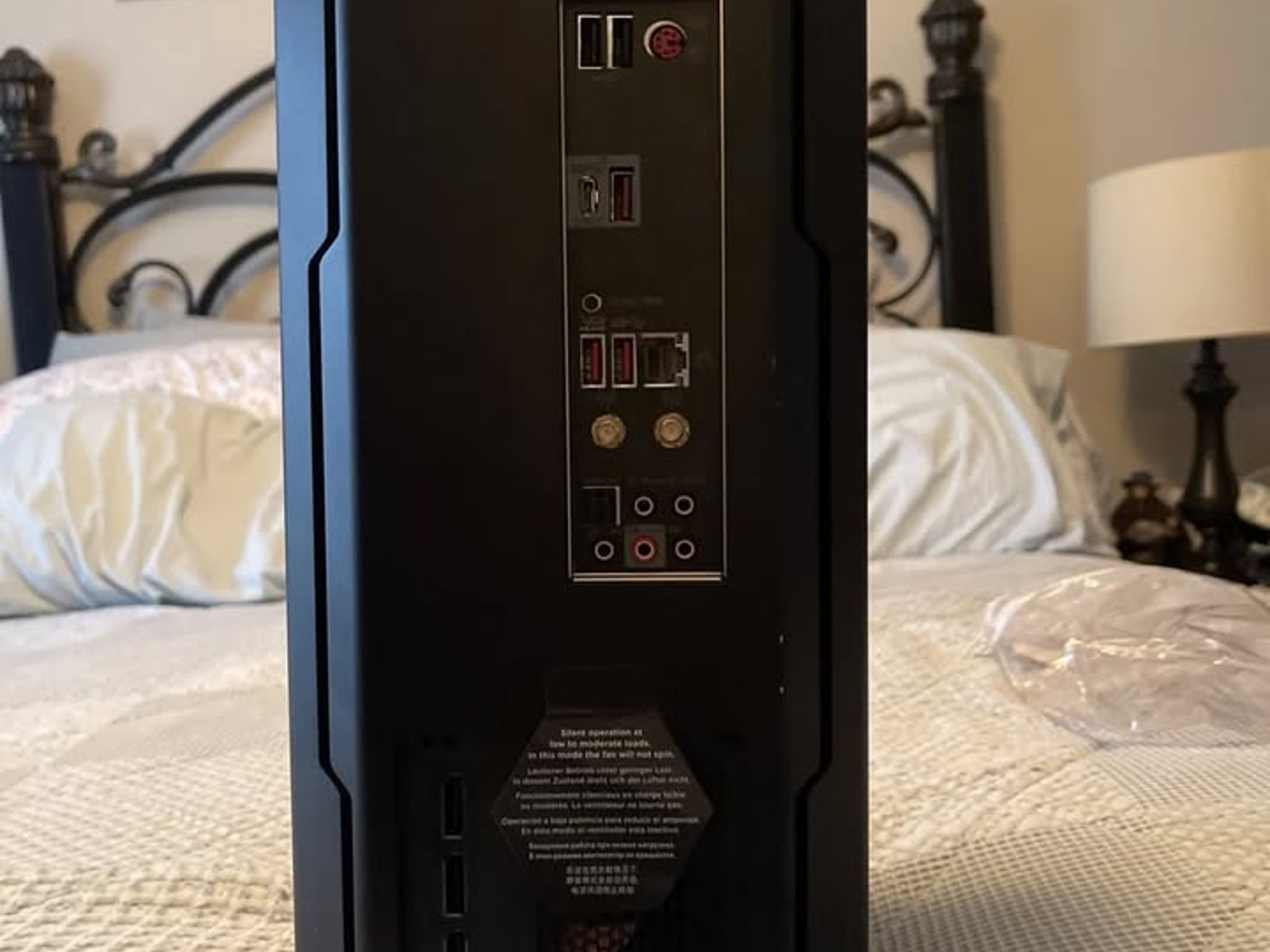 Corsair One I165 Compact Gaming PC