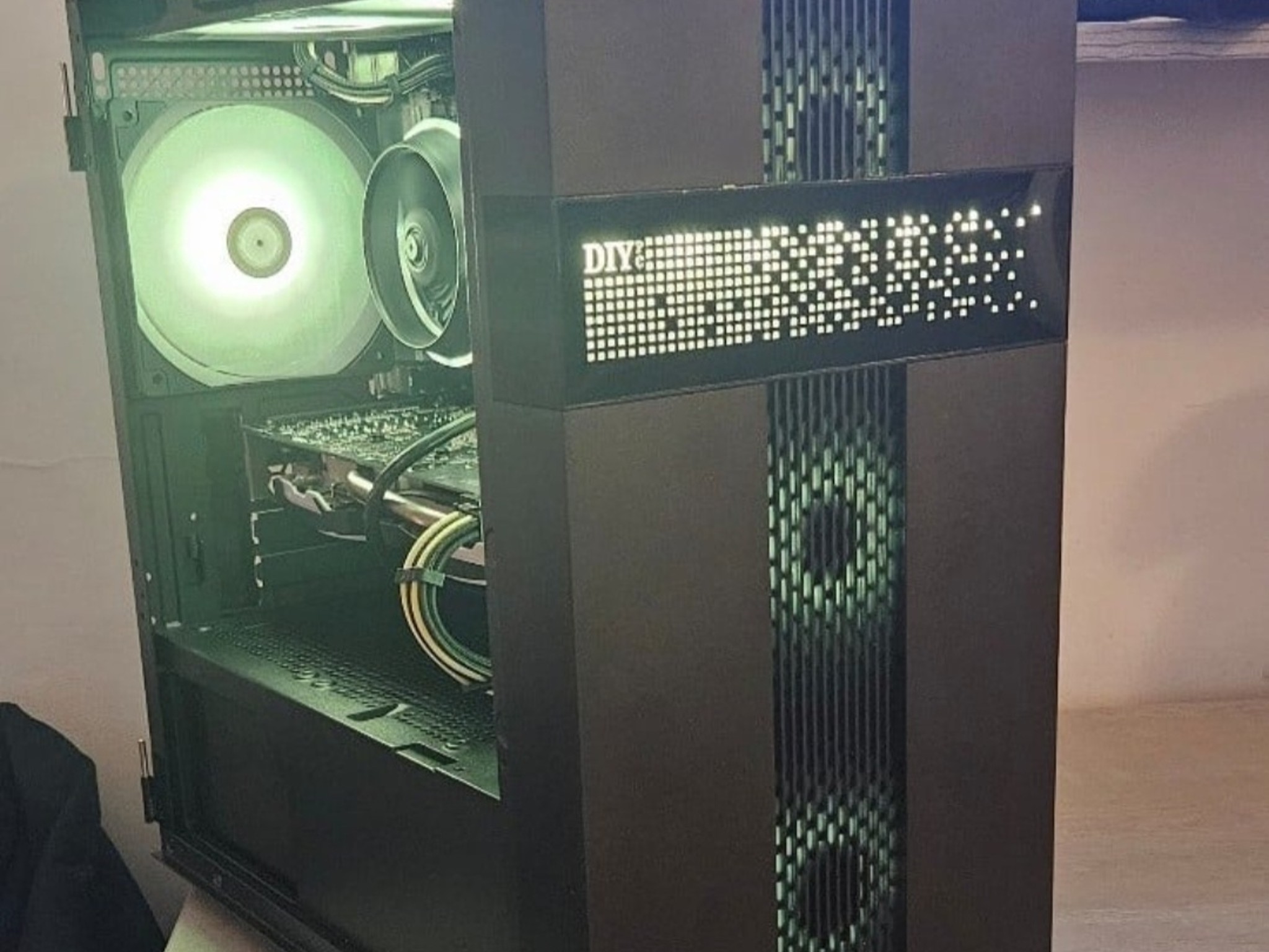 Budget Boss Gaming PC i5 8500 & RX 570