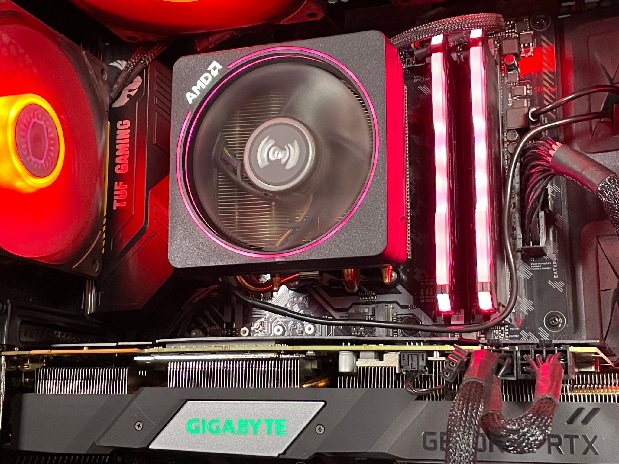 ❤️‍🔥SCARLET Gaming PC | RTX 2080 SUPER | Ryzen 7 3700x | 32GB RAM | 512GB SSD + 1TB HDD | FREE SHIP