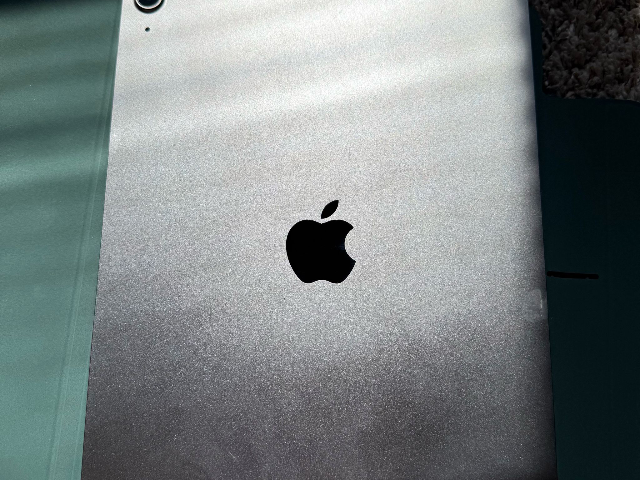 Apple iPad Air 11-inch (M3, 2026) – 128GB Wi-Fi – Mint Condition