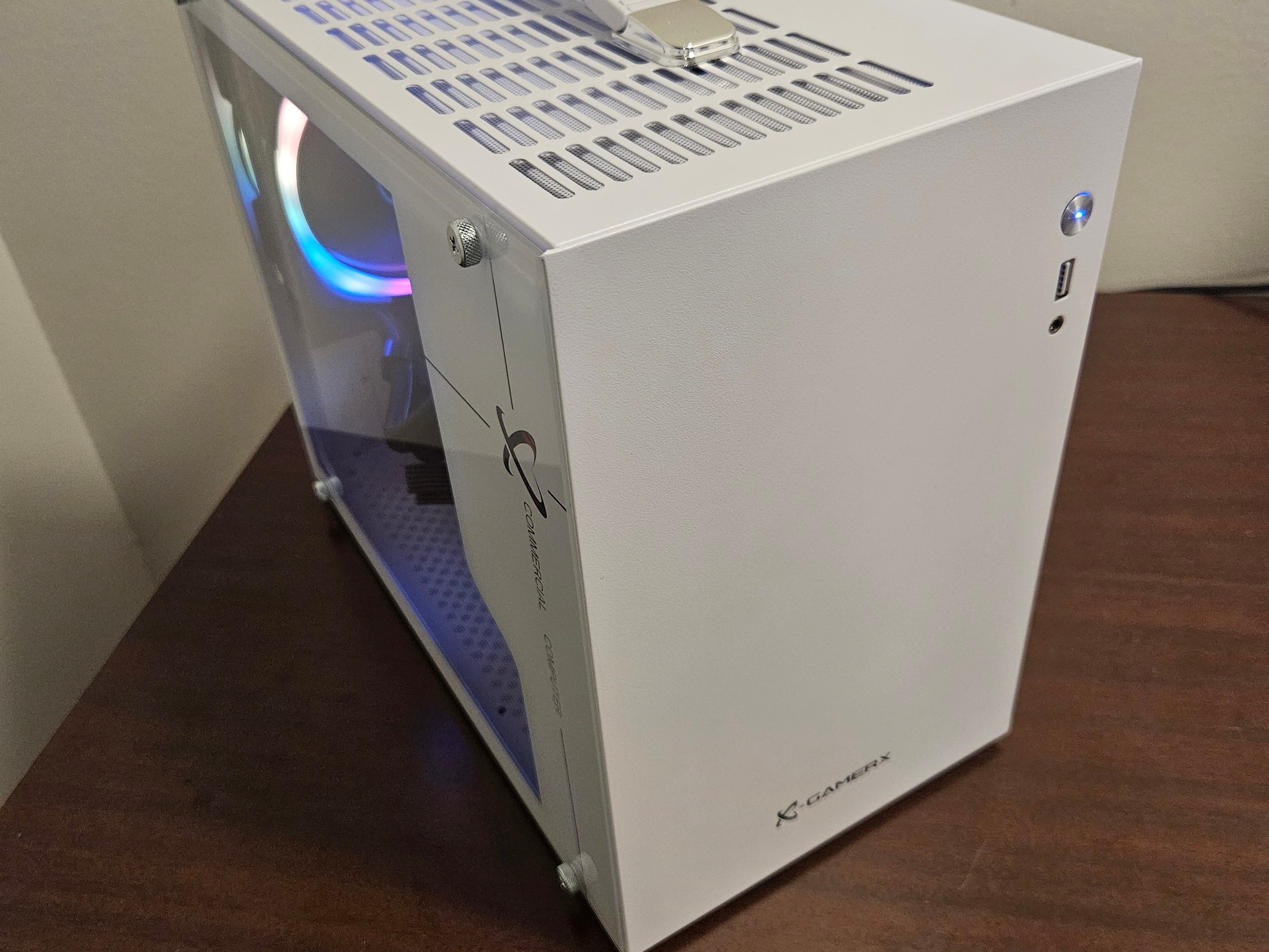 Compact 4k Gaming PC | PC RTX 4070 Ti Super | Ryzen 7 7700 | 32gb ddr5 | 2tb SSD