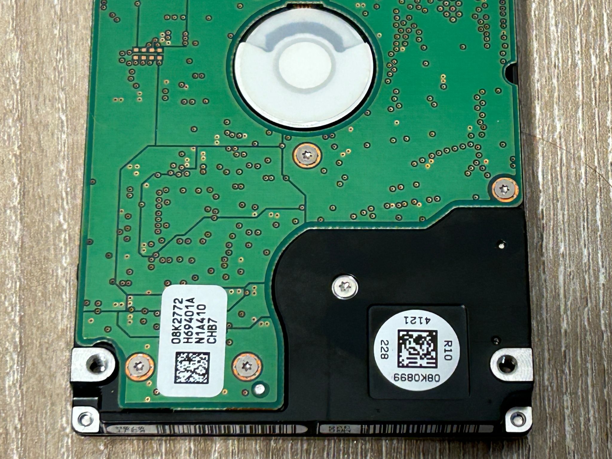 OEM Apple 655-1115A Hitachi Travelstar 60GB 2.5" IDE Hard Drive IC25N080ATMR04-0