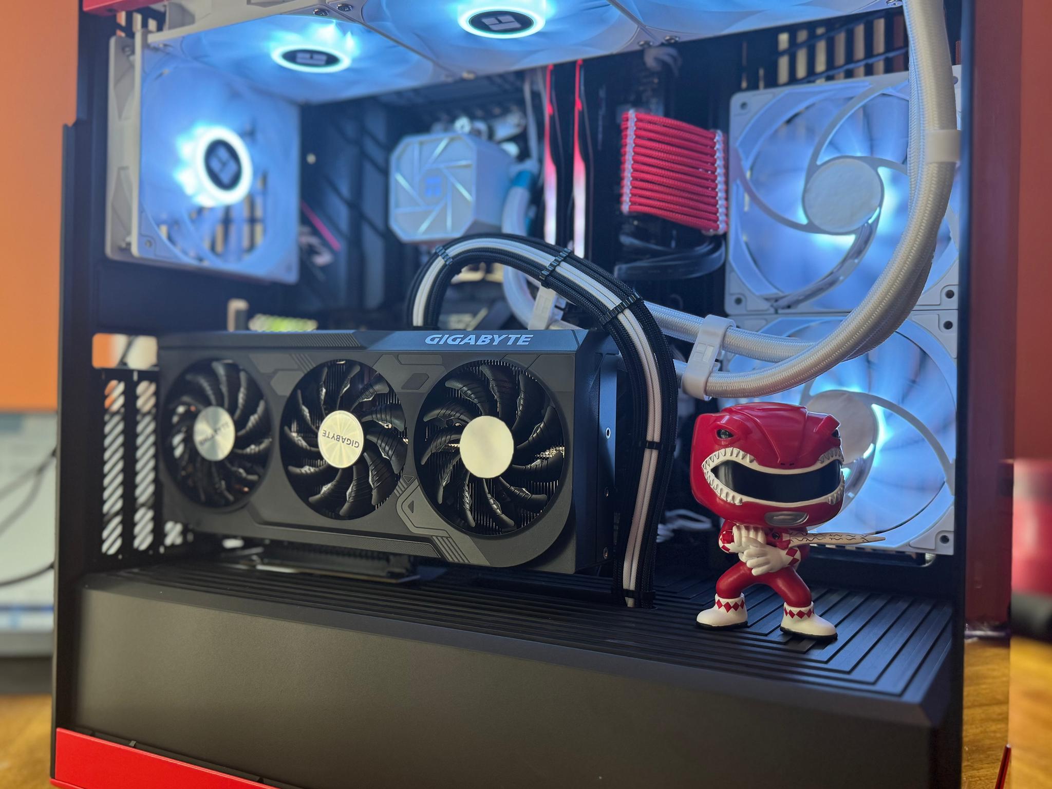 🔴⚪️Red Ranger⚪️🔴 - RTX 4070 Super | Ryzen 7 7700X | 32GB DDR5 | 2TB SSD
