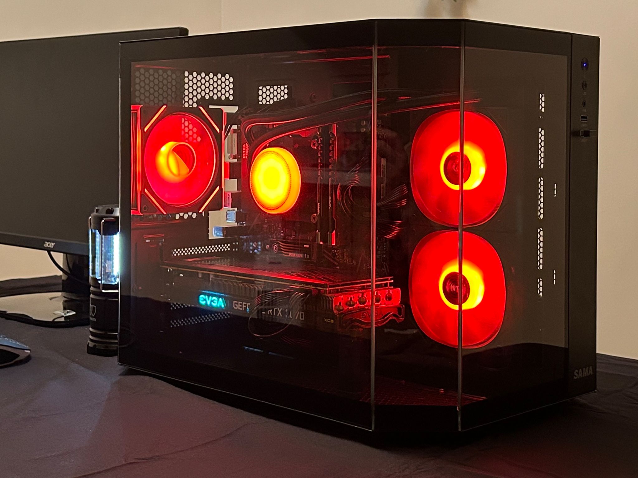 Midnight Beast – Ryzen 7 3700X | EVGA RTX 3070 Ultra XC | 32GB RAM