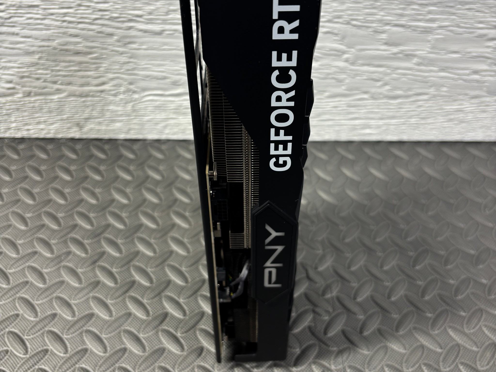 RTX 4080 SUPER OC 16GB Gaming GPU – PNY Triple Fan – Ultra 4K Performance Verto