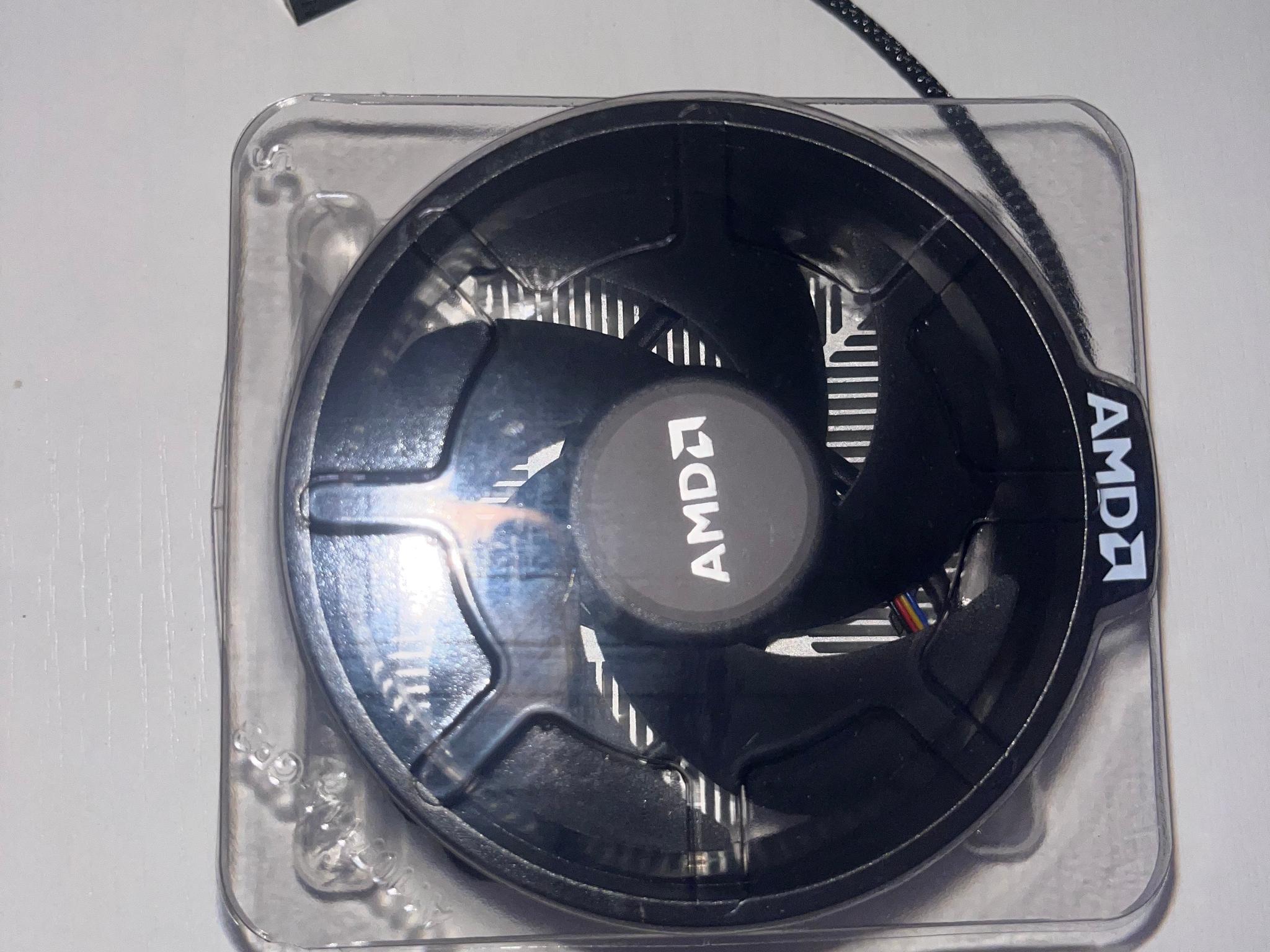 Ryzen 5 1600 CPU 6 Core, 12 Thread 3.2ghz base, 3.6ghz turbo with Low Profile AMD stock Fan included