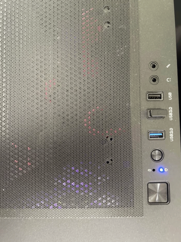 Black and Red Rx 6600/Ryzen 5 5500 PC