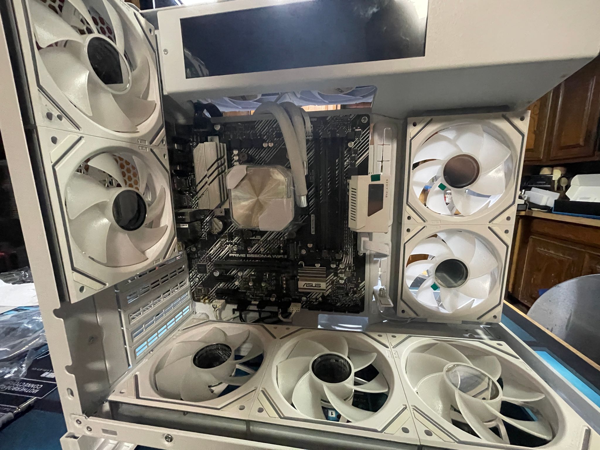 Radeon RX 470 Custom Gaming PC - Ryzen 5 5600X3D