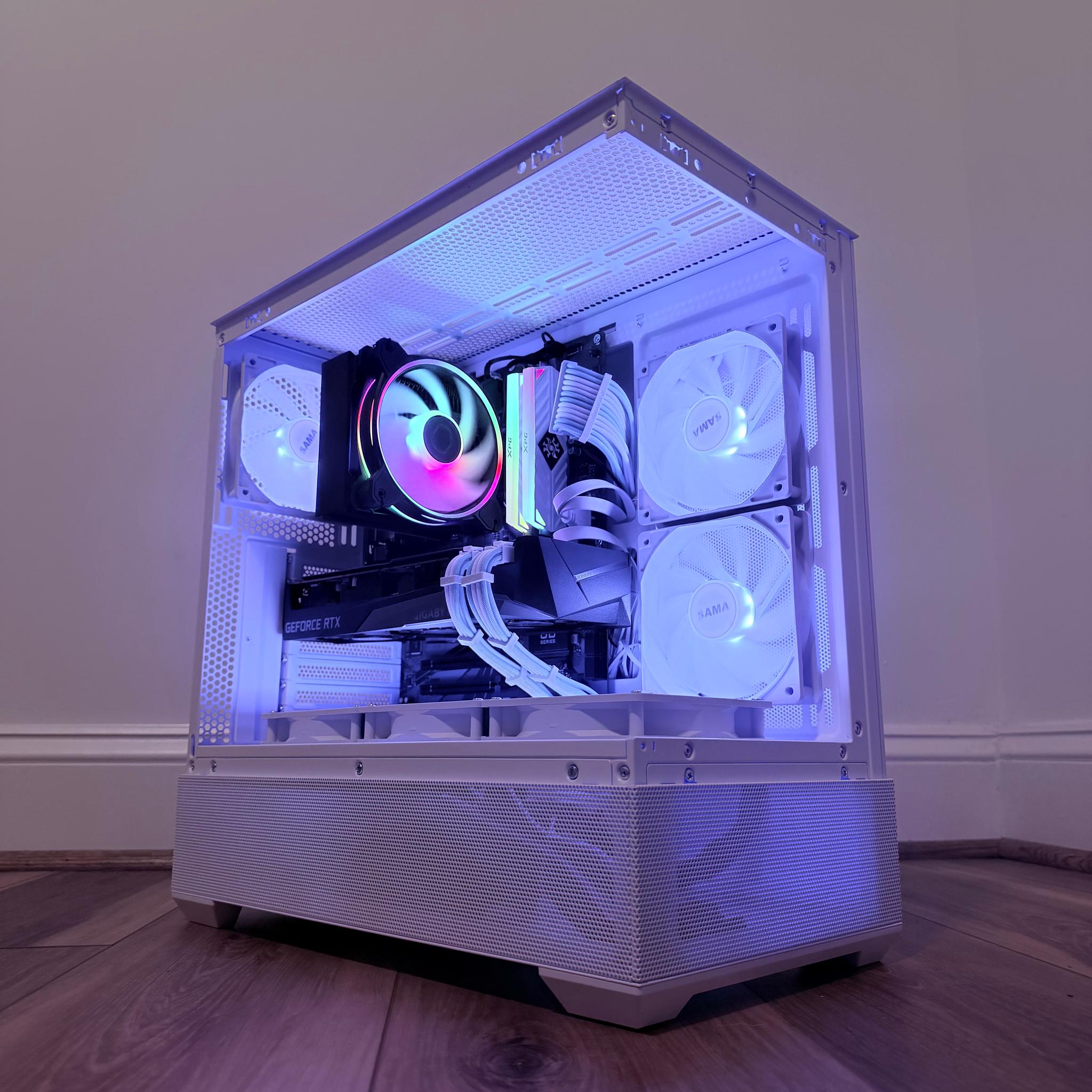 ❄️"Arctic Whisper"❄️| 1080/1440p Gaming | Intel i7 12700K | RTX 3070 | 32GB RAM | 512GB Storage