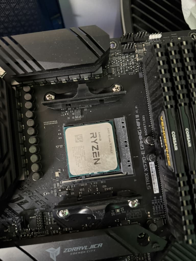ROG Strix X570-E WiFi II With Ryzen 5950X, Zotac 3070Ti, 16gb (4X4) of DDR4 Corsair Vengeance LPX