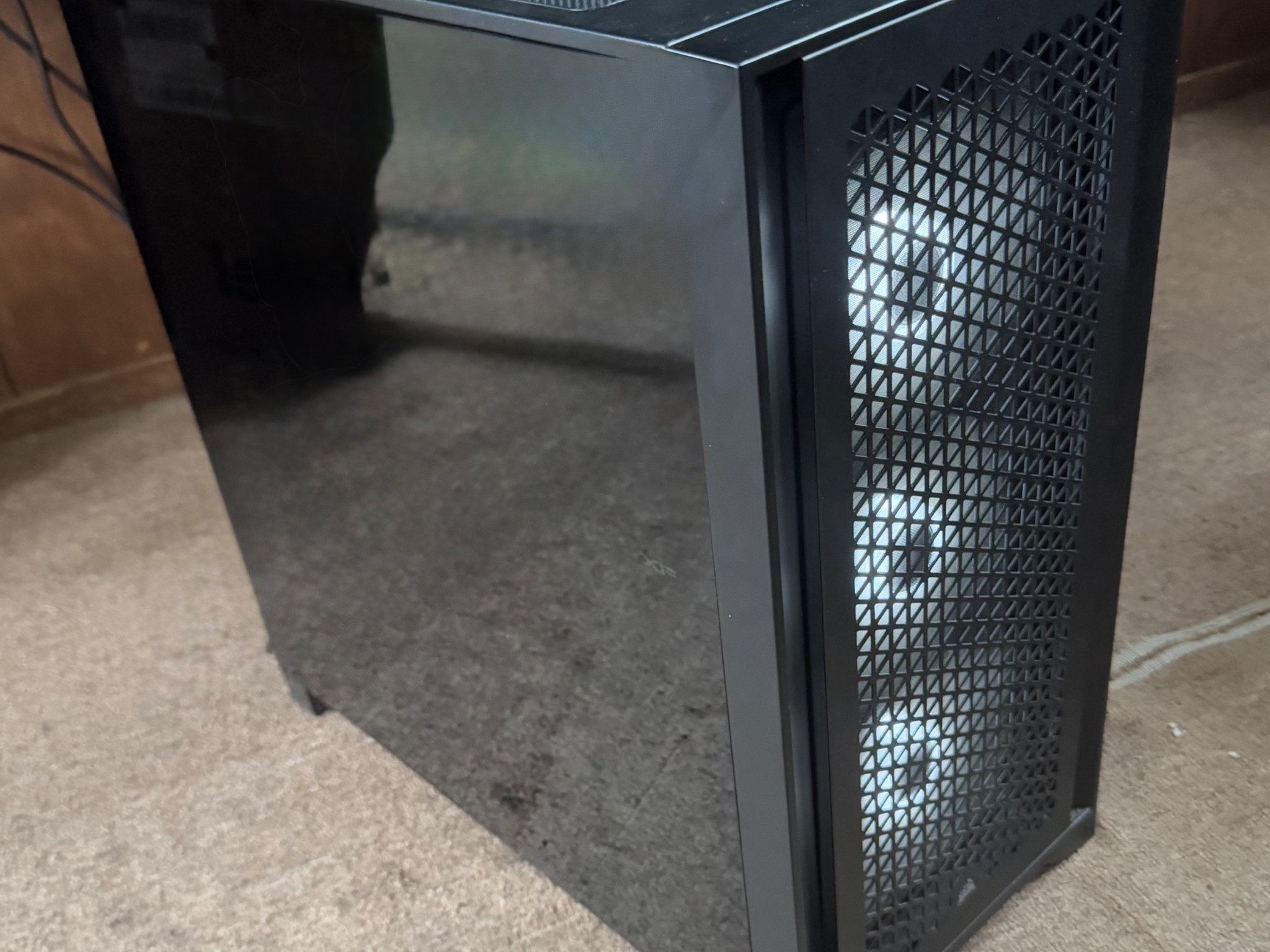 High/Ultra settings 1440p gaming PC Ryzen 7, RX 7800xt