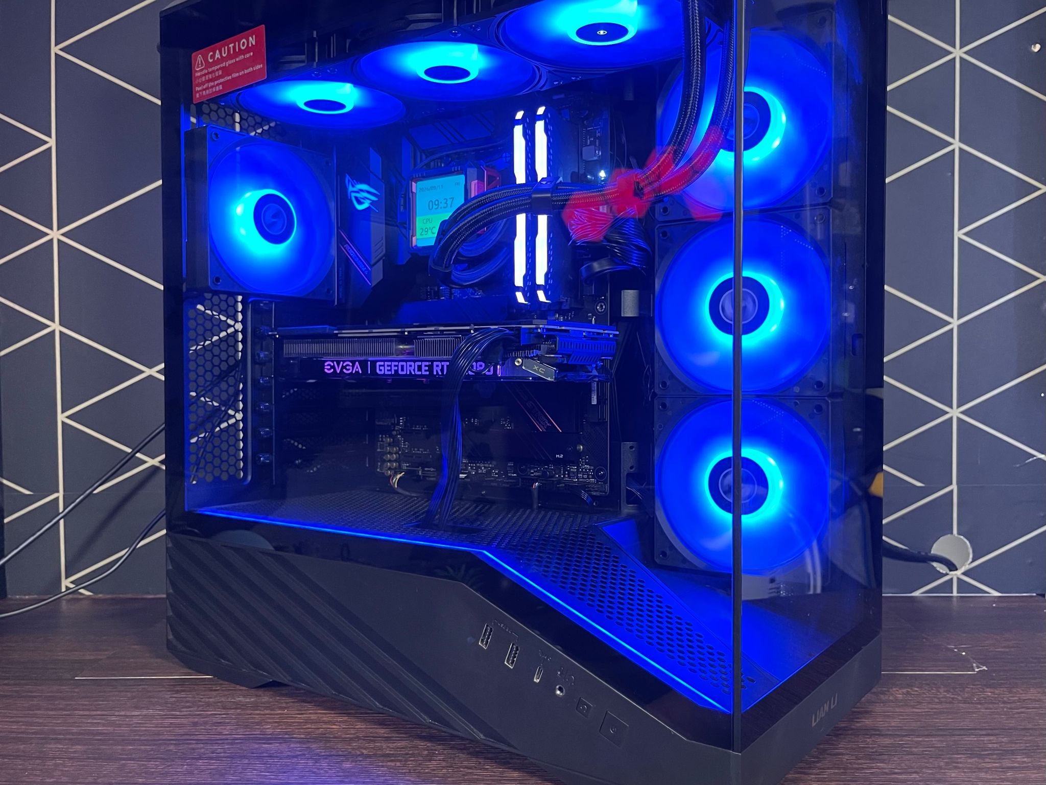 🌟Gaming PC/ RTX 2080/ Ryzen 7 5700/ 16Gb RAM/ 1Tb/ Liquid cooled.🌟