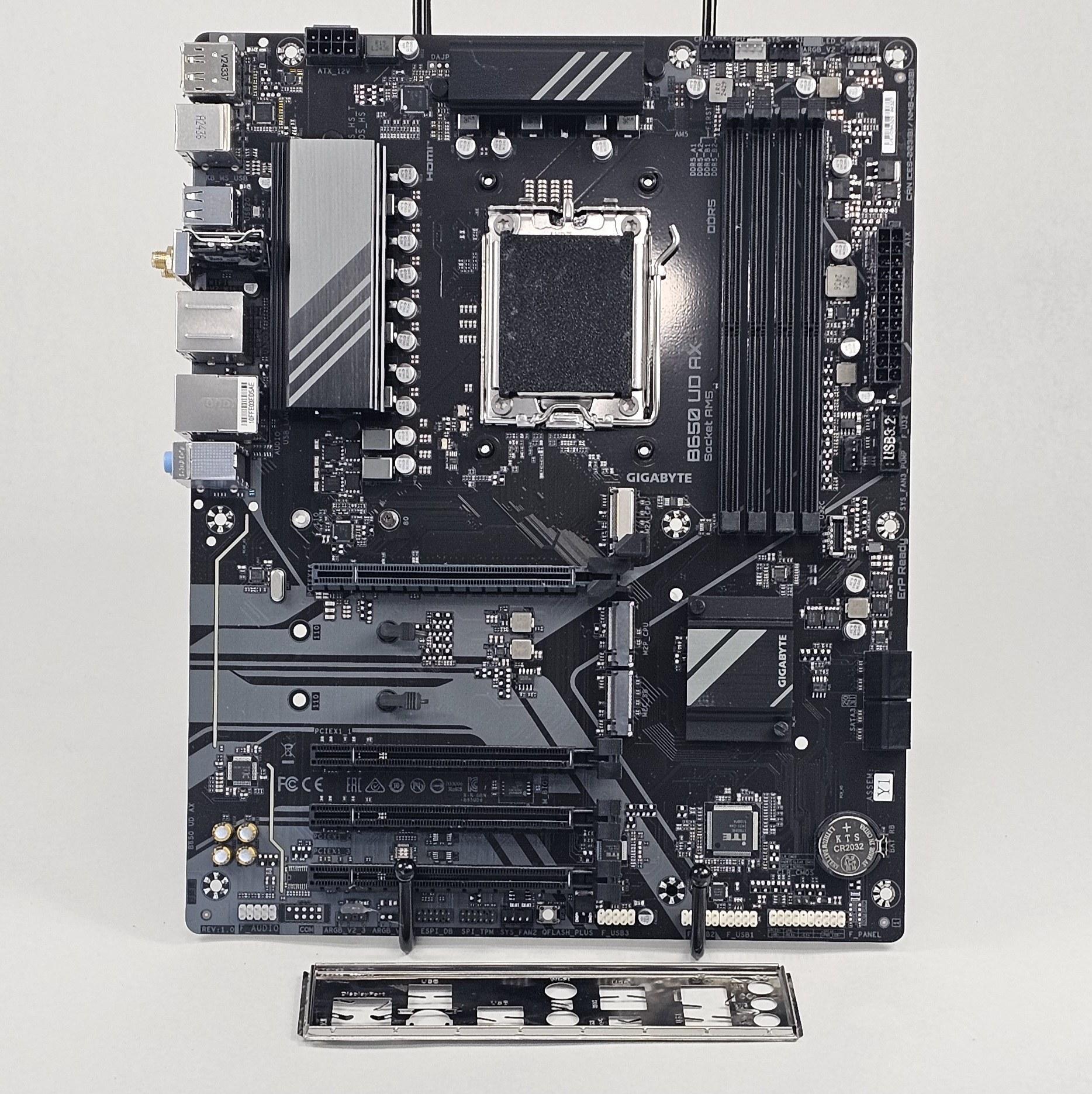 Gigabyte B650 UD AX AMD AM5 DDR5 ATX Motherboard