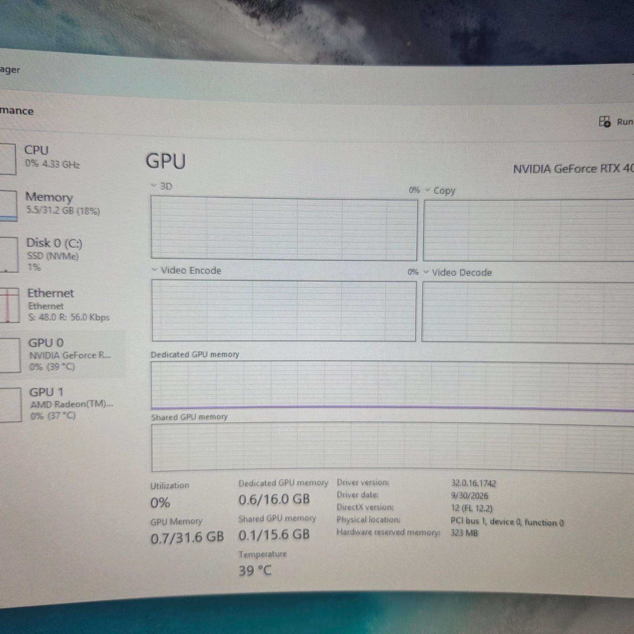 GIGABYTE AERO OC GeForce RTX 4070 Ti SUPER
