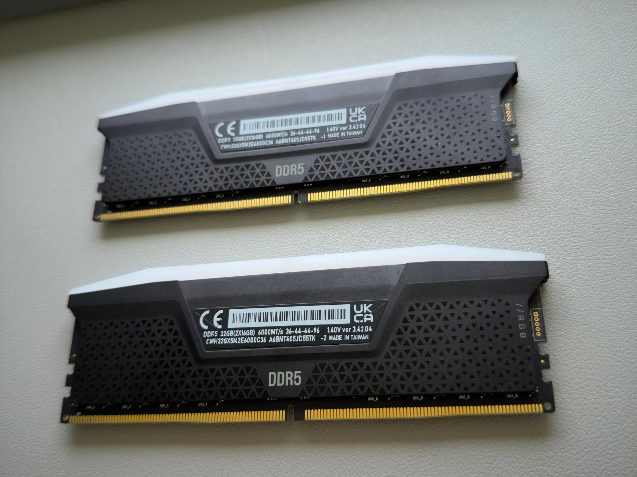 32GB DDR5 RAM