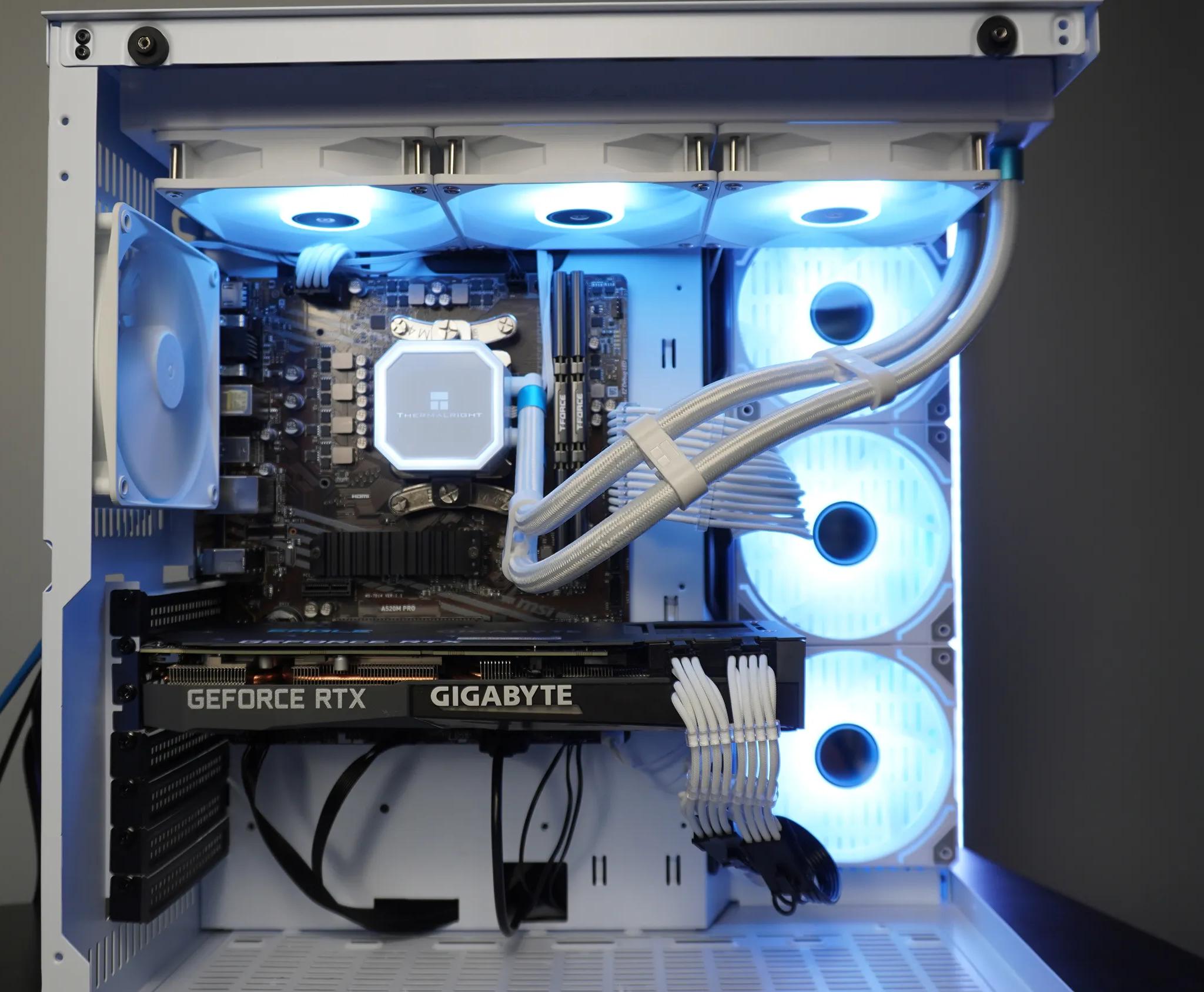 🤍ARCTIC TUNDRA🖤 1080p/1440p 💚 RTX 3070 8GB 🧡 Ryzen 5 5600 | 32GB DDR4 | 1TB NVME | WIFI