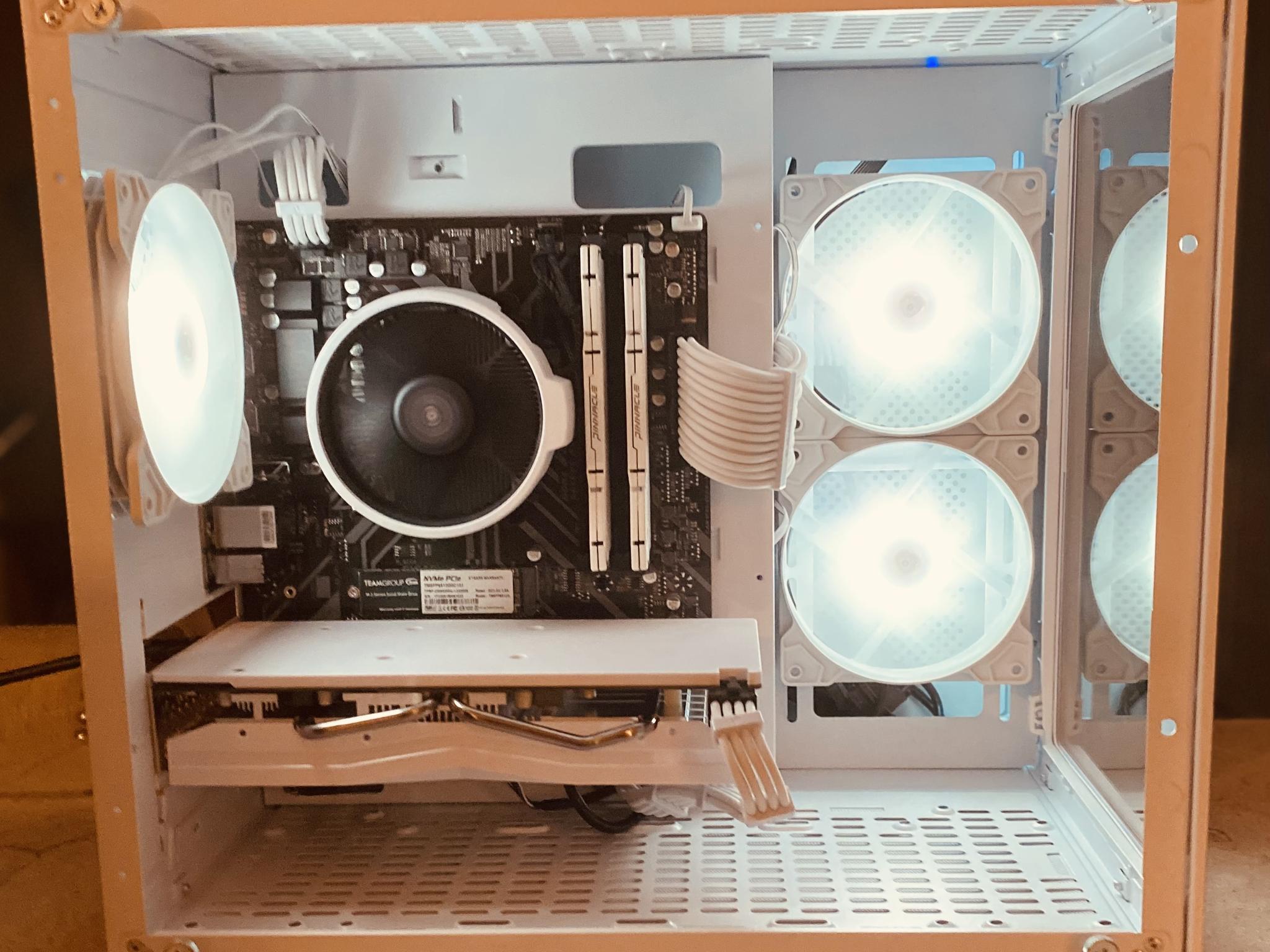 NEW❄️ICE❄️RX580 8 GB❄️Ryzen 5 5500❄️16 GB DDR4 RAM-Wi-Fi