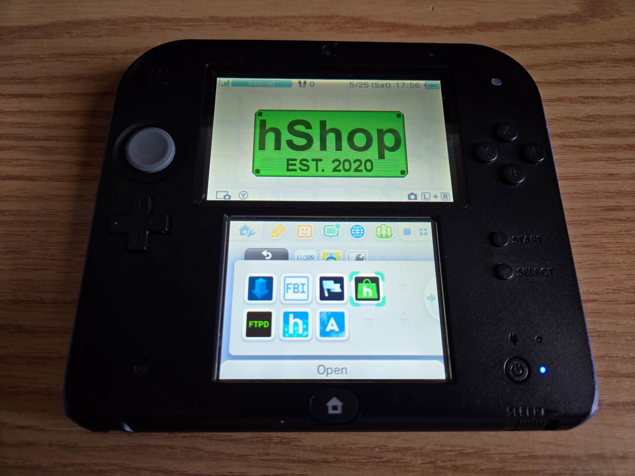 CUSTOM SELLER REFURBISHED Nintendo 2DS Black/Blue Handheld Console Special Multipack