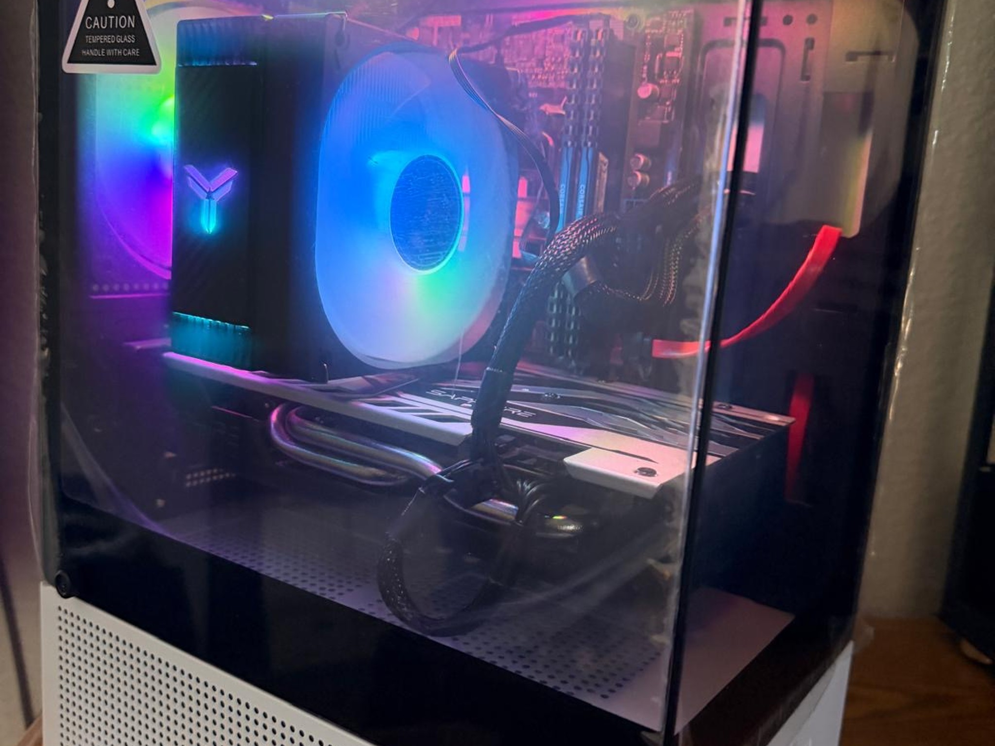 Gaming PC Ryzen 5 1600 RX 570 8GB 16GB RAM 500GB NVMe SSD + 1TB HDD RGB Win11