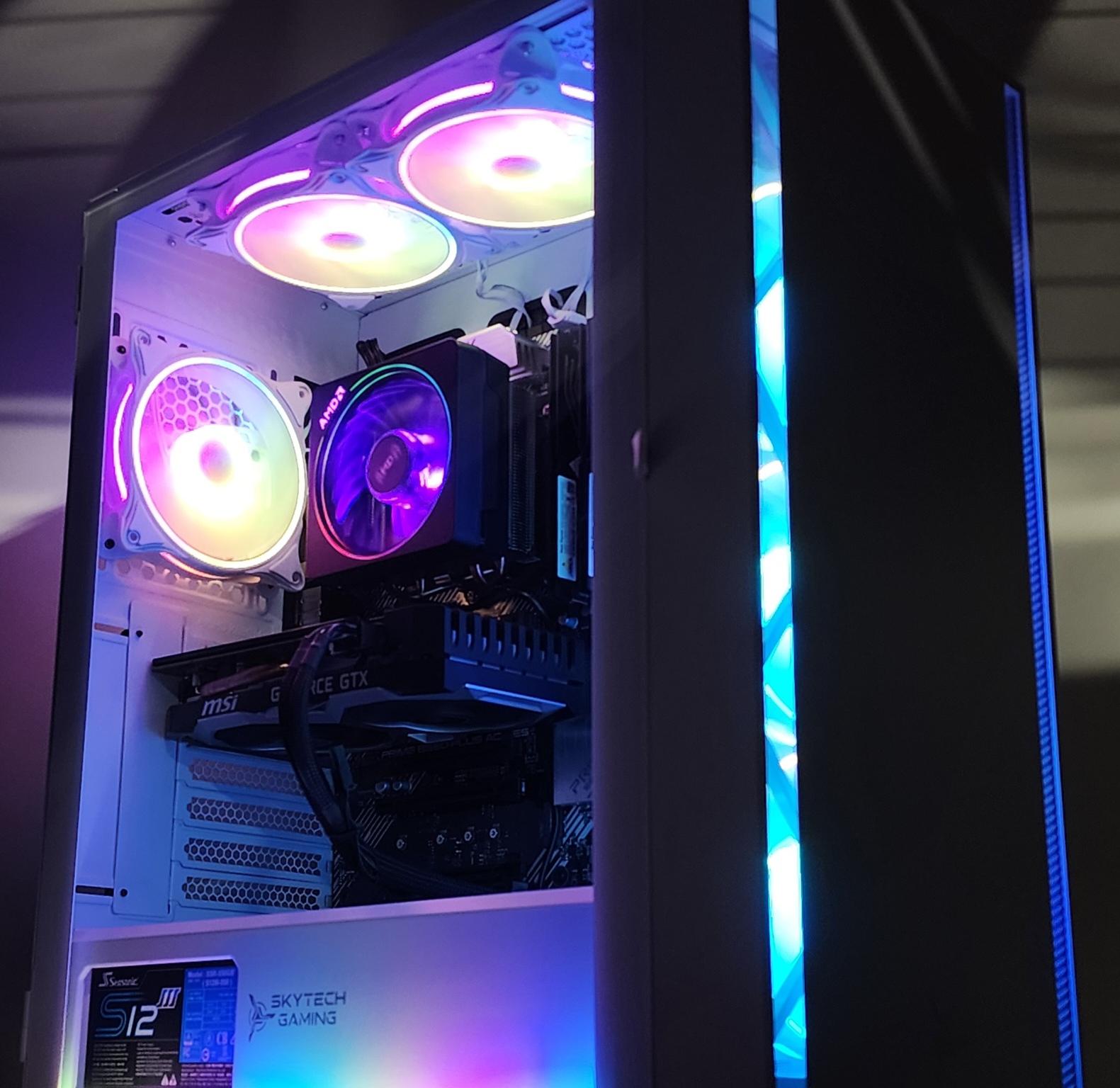 Gaming PC Ryzen 7 3800X 16GB RAM 500GB SSD GTX 1660 Ti 6GB Windows 11 Computer