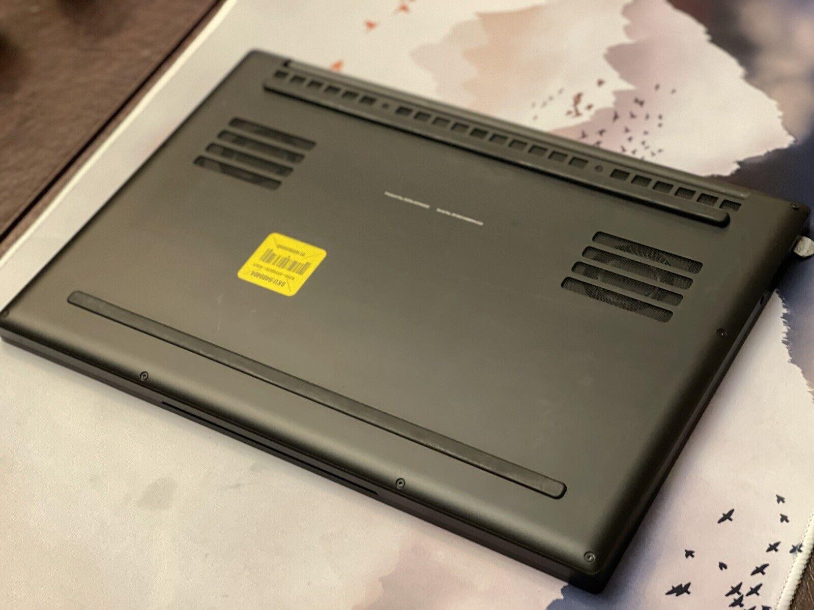Razer Blade Stealth 13 2020 Ultralight Laptop w/ Basilisk Ultimate Mouse & Blackshark Headset & Mat
