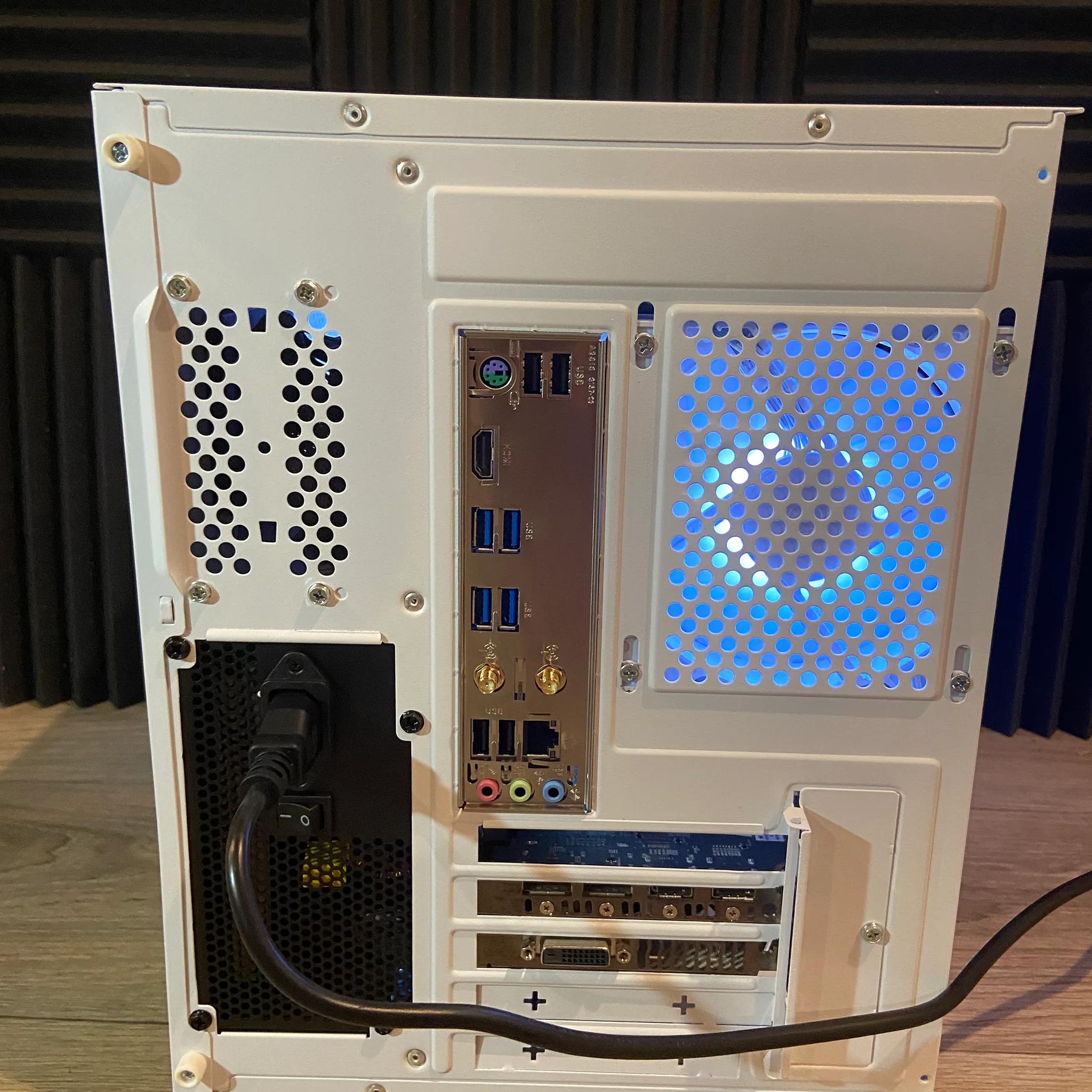 BLACK FRIDAY SALE!! [VR READY] Ryzen 5 // GTX 1070 // 16GB RGB RAM // 512 GB SSD // 650W PSU