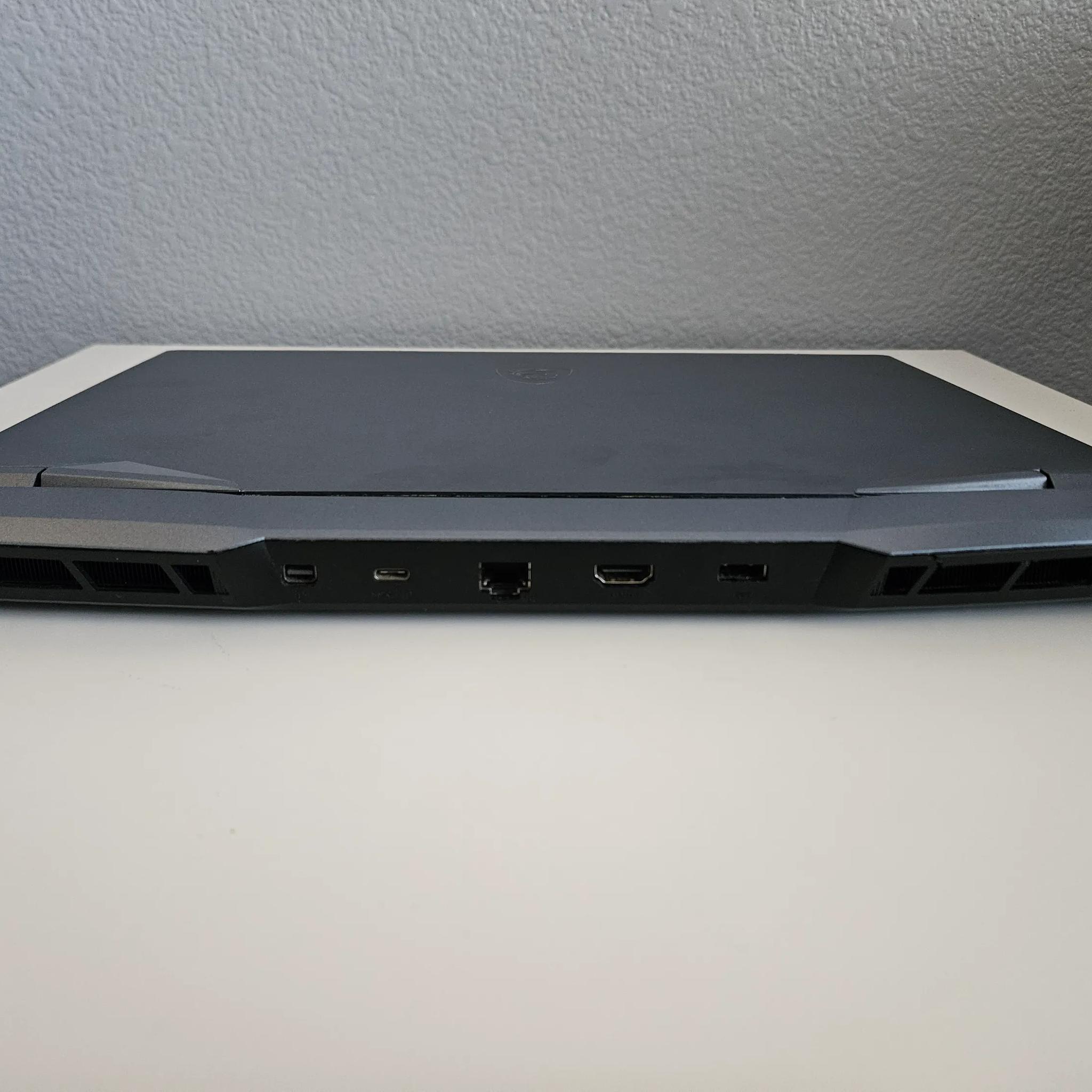 MSI GE66 Raider 15.6" 240Hz i7-10750H 32GB RAM 1TB SSD RTX 3070 Laptop