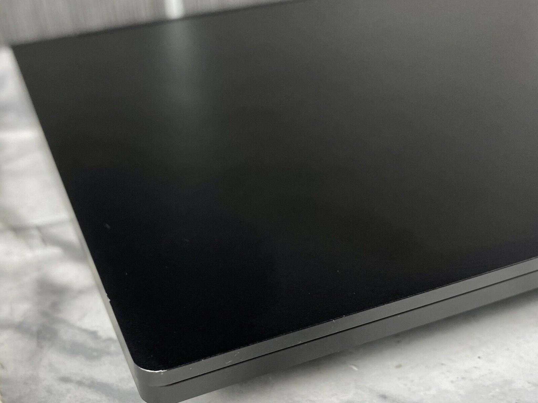 Lenovo Yoga 9 C940-15IRH 15.6” Core i7 Nvidia GTX 1650 Touchscreen Gaming Laptop