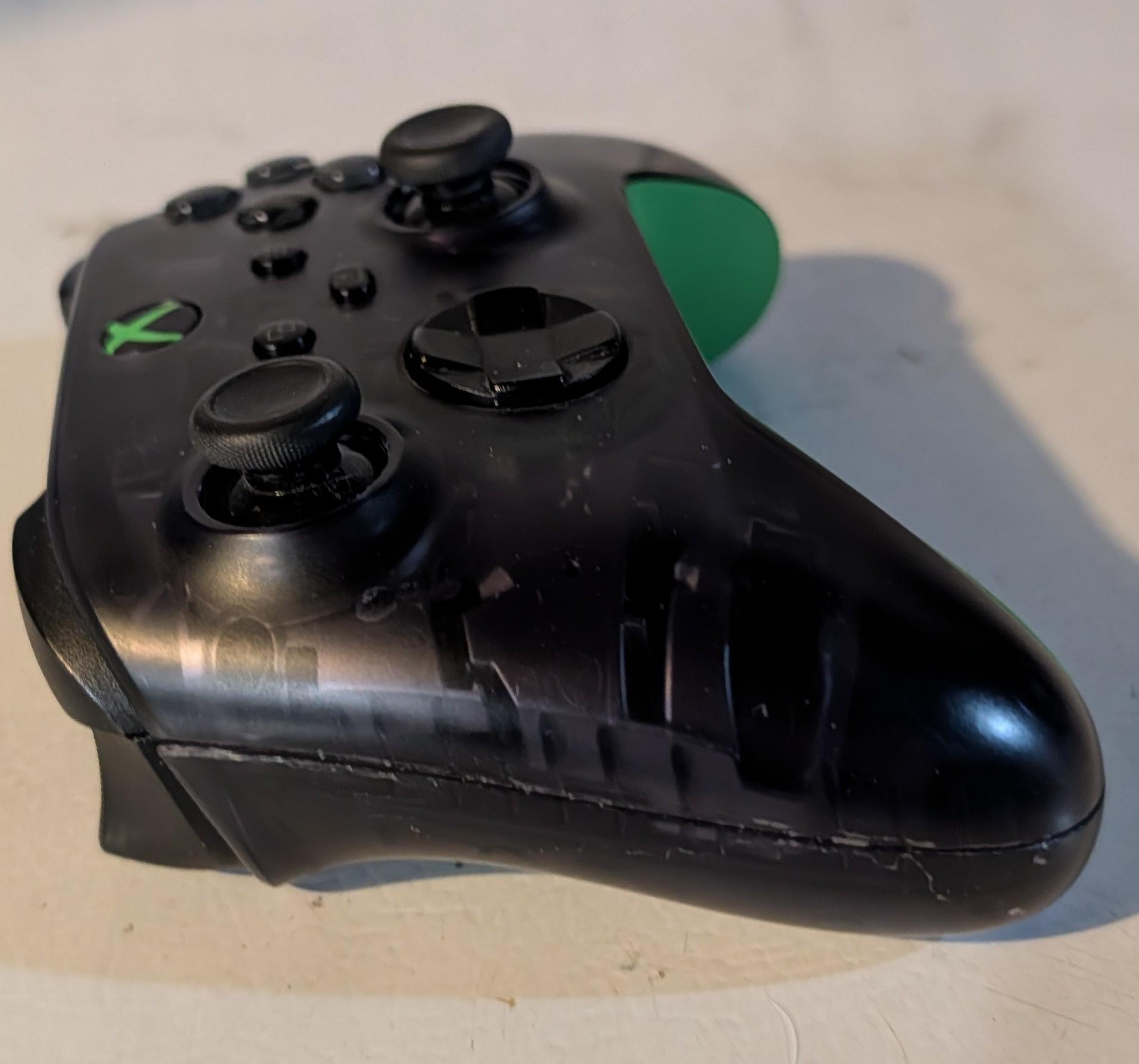 Xbox 20th anniversary controller