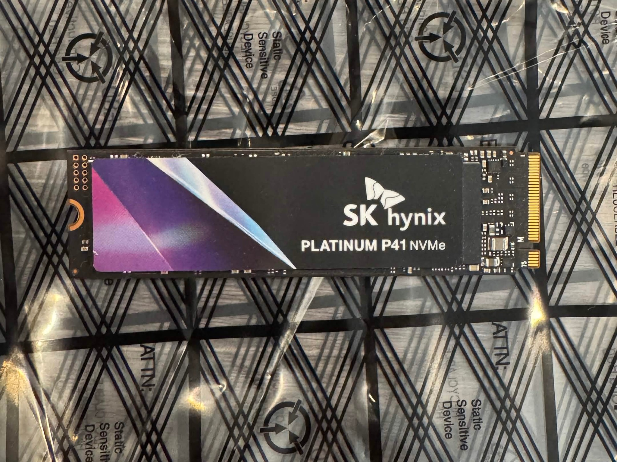 SK hynix Platinum P41 2TB PCIe NVMe Gen4 M.2 2280 Internal SSD 100% Health