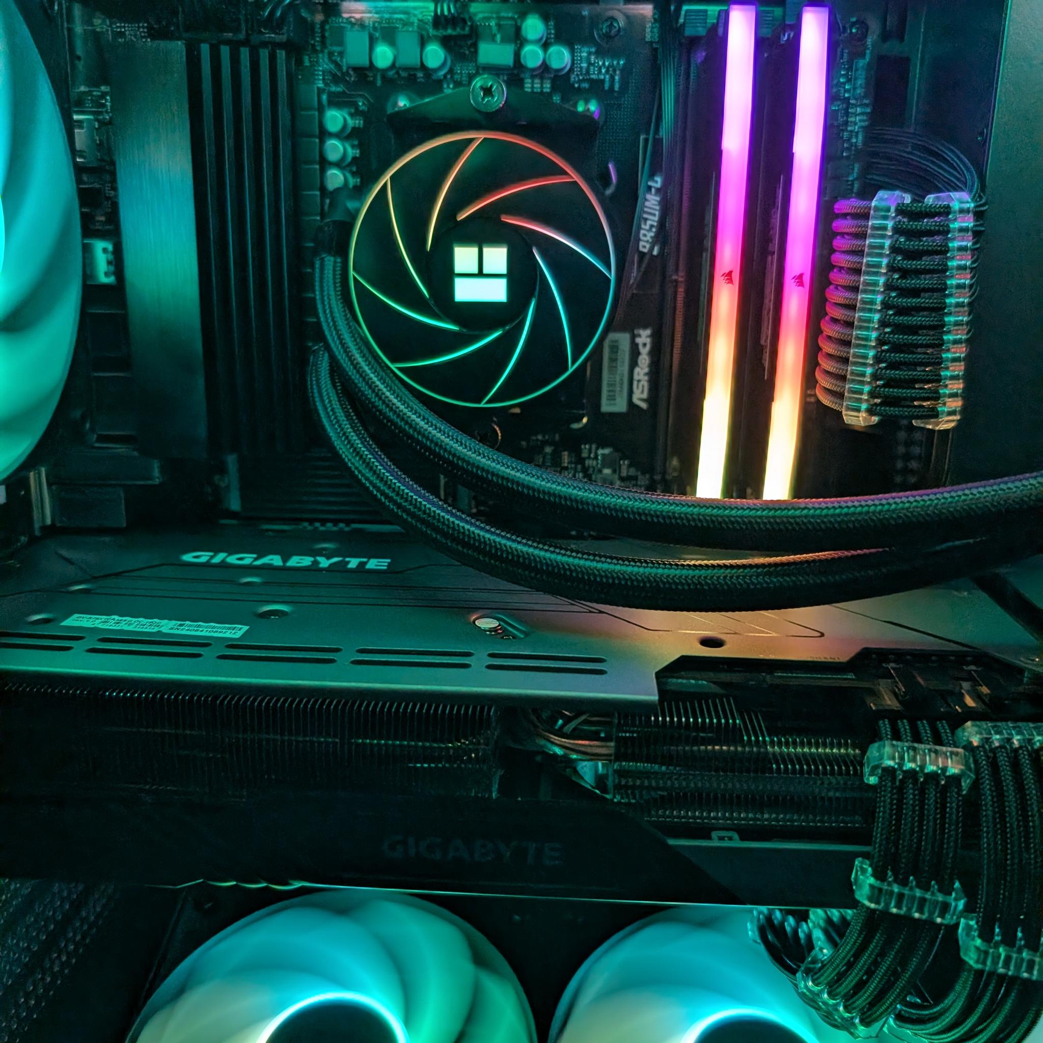 Ryzen 5 7500x3d-RX 7800 XT 16GBvram-32GB DDR5 6000-1 TB NVME Gaming PC