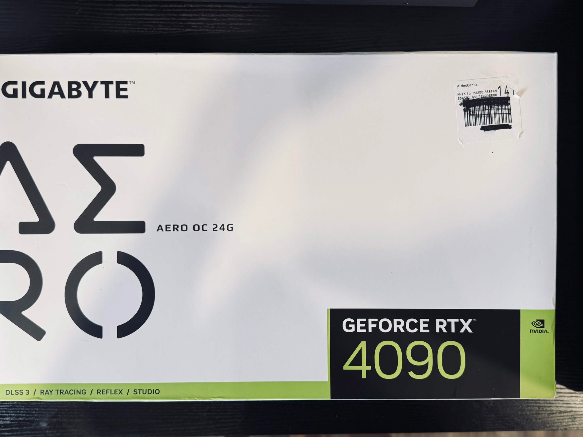 GIGABYTE AERO OC GeForce RTX 4090 24GB GDDR6X Graphics card