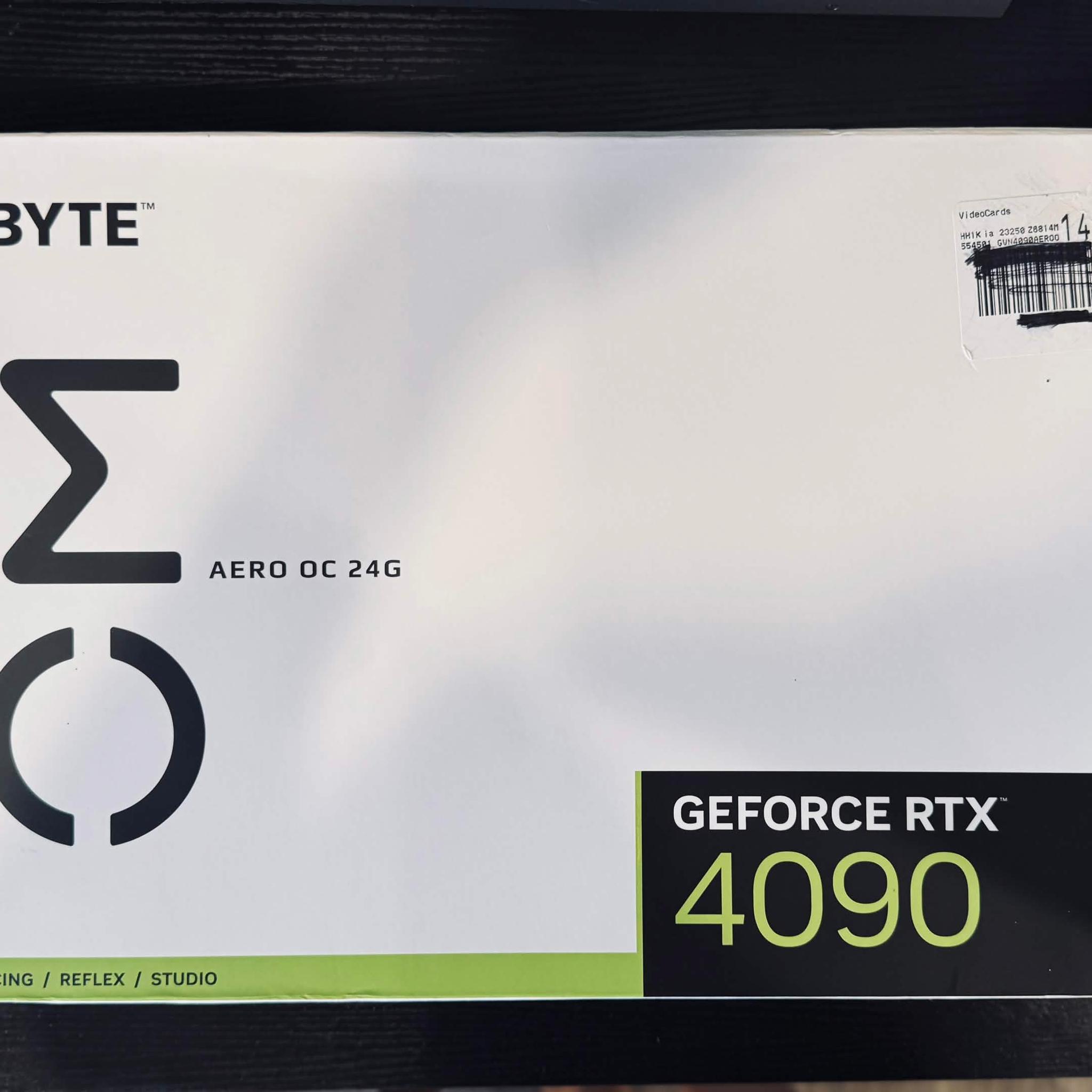 GIGABYTE AERO OC GeForce RTX 4090 24GB GDDR6X Graphics card