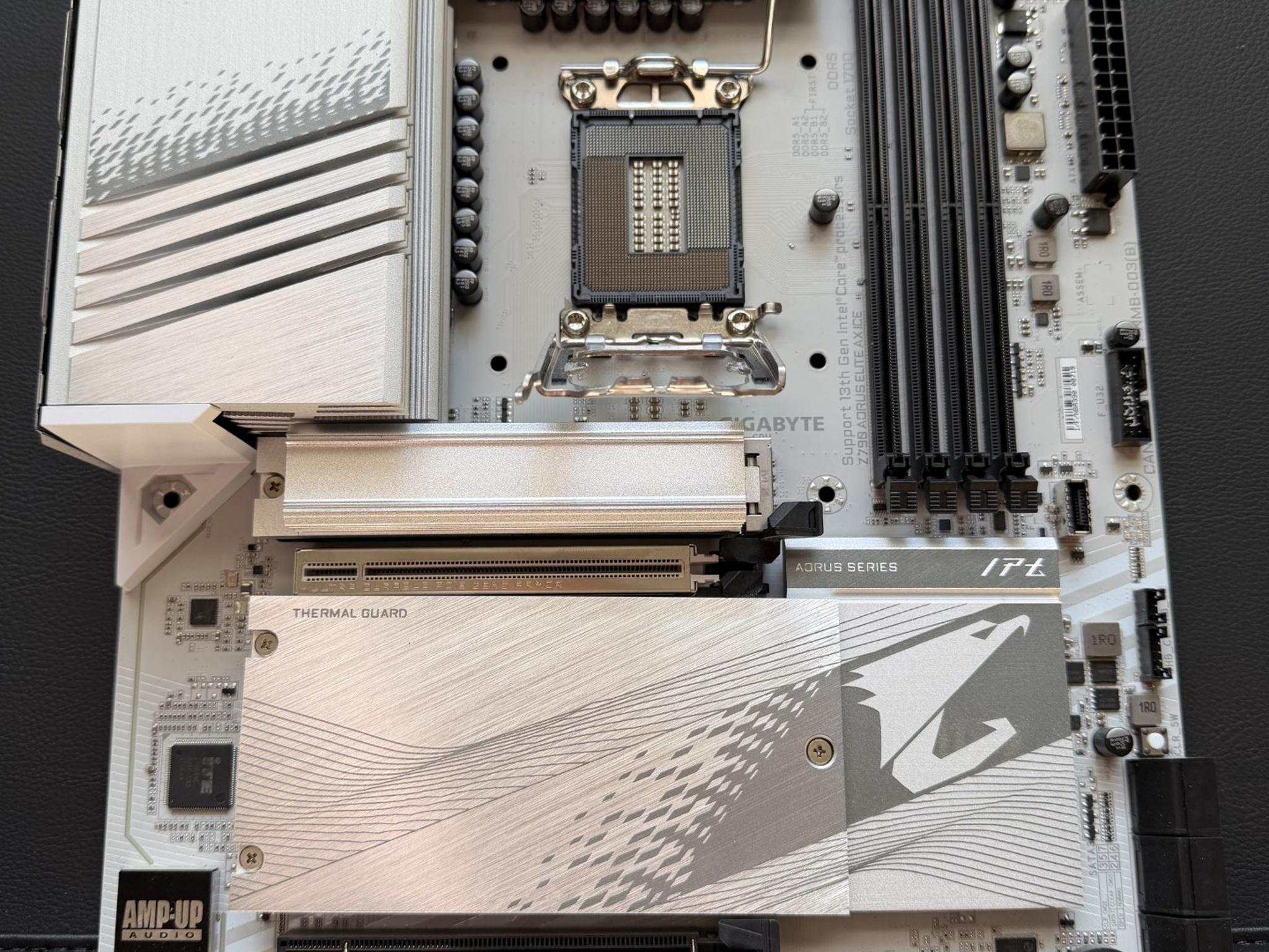 GIGABYTE Z790 AORUS ELITE AX ICE — Premium White Gaming Motherboard
