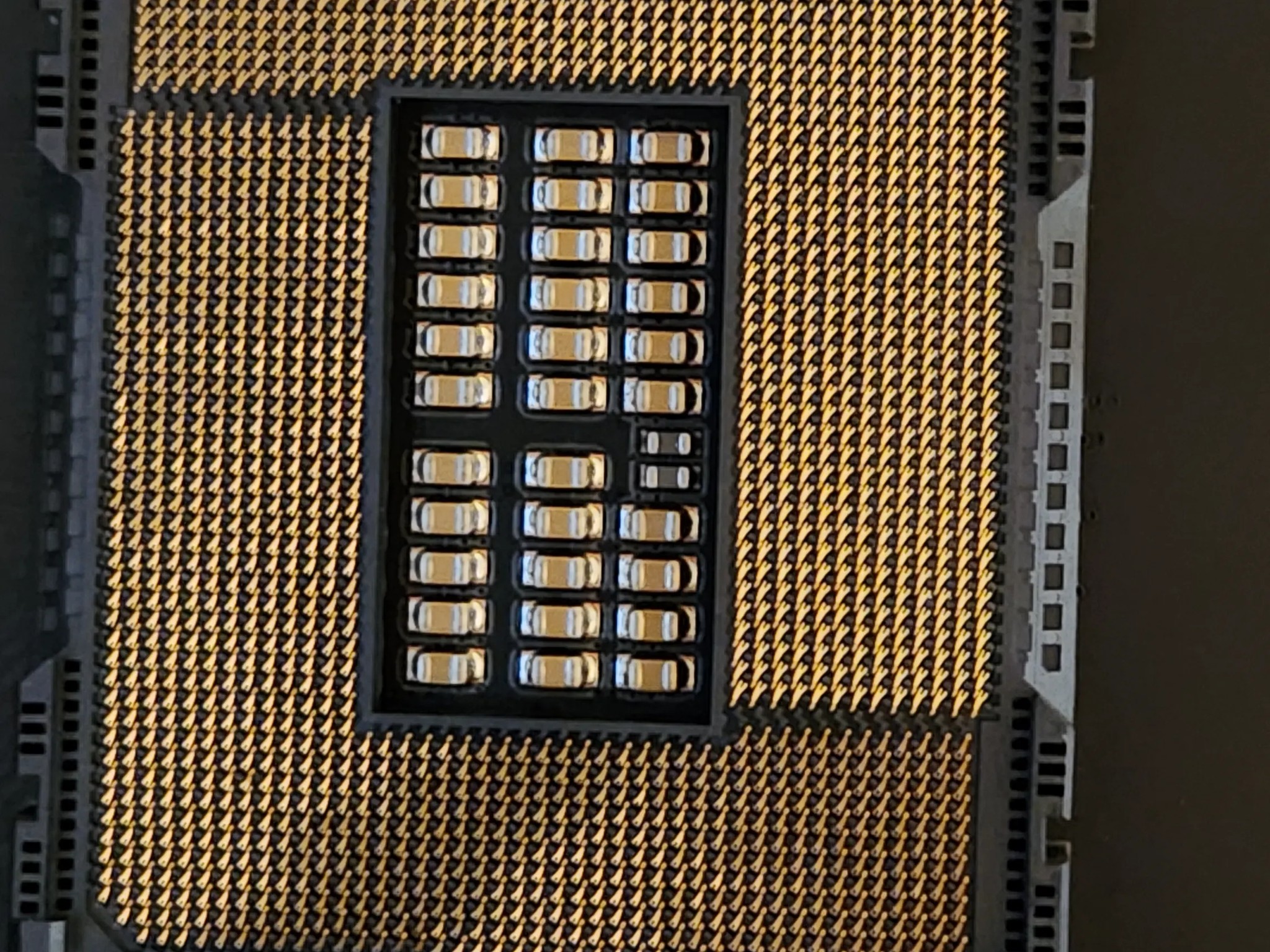 Gigabyte Z690 Aorus Elite AX DDR4 V2 (LGA 1700)