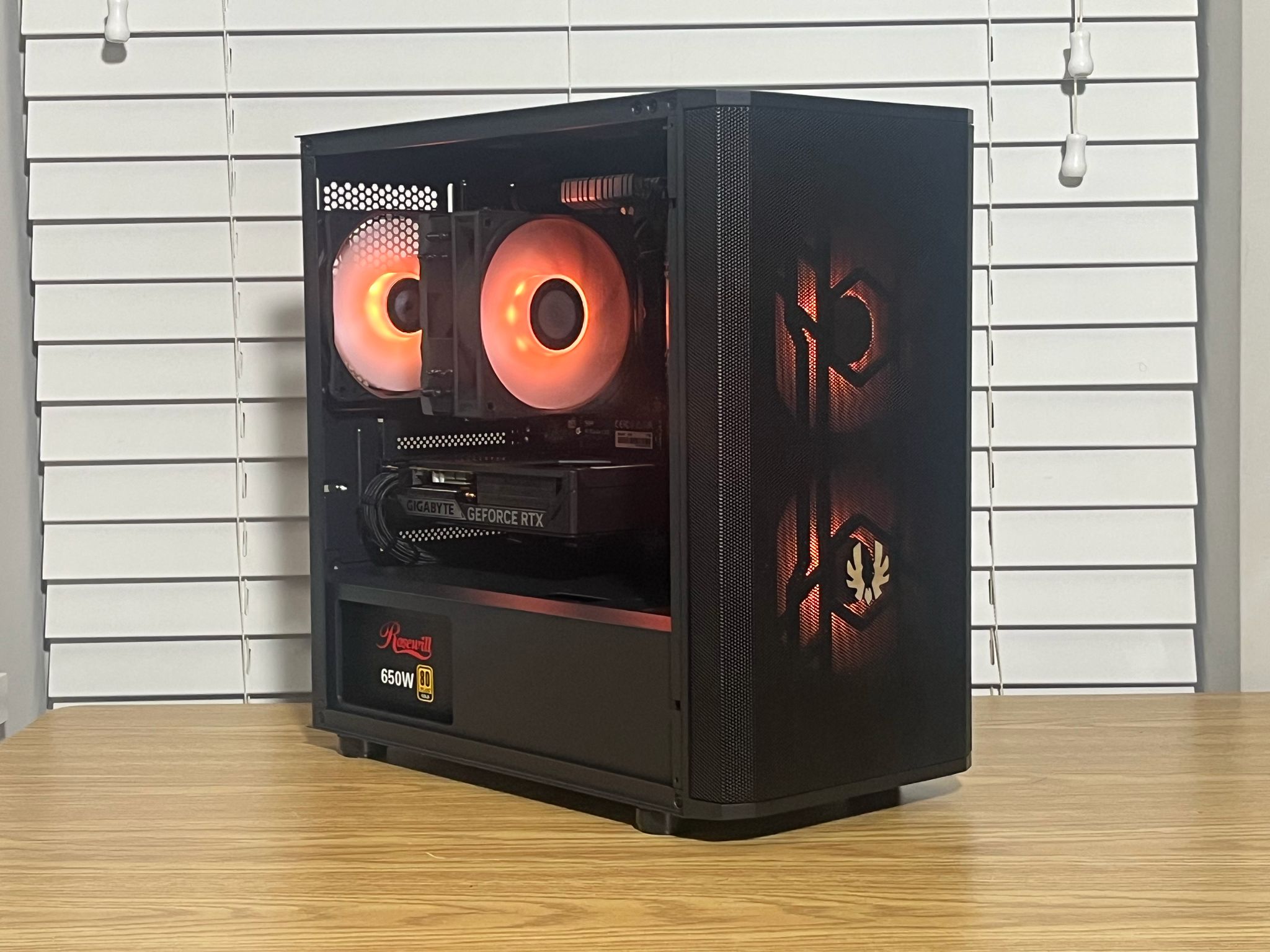 🖤💚Ryzen 5 5600 | RTX 5060 | 32GB DDR4 | 1TB SSD | Gaming PC💚🖤