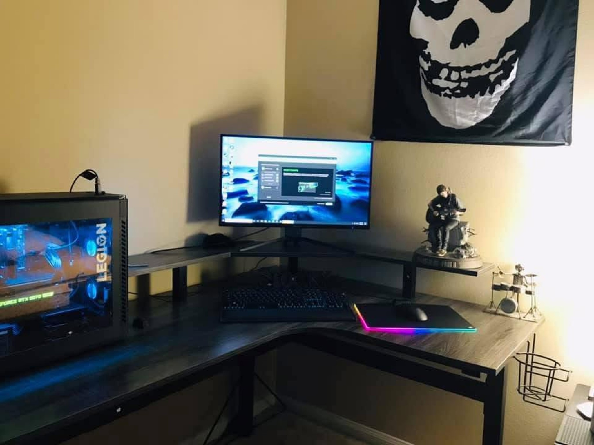 Lenovo Legion T5 tower) RTX 2070 Super, 16GB RAM, 1TB SSD, i7GEN10, etc.