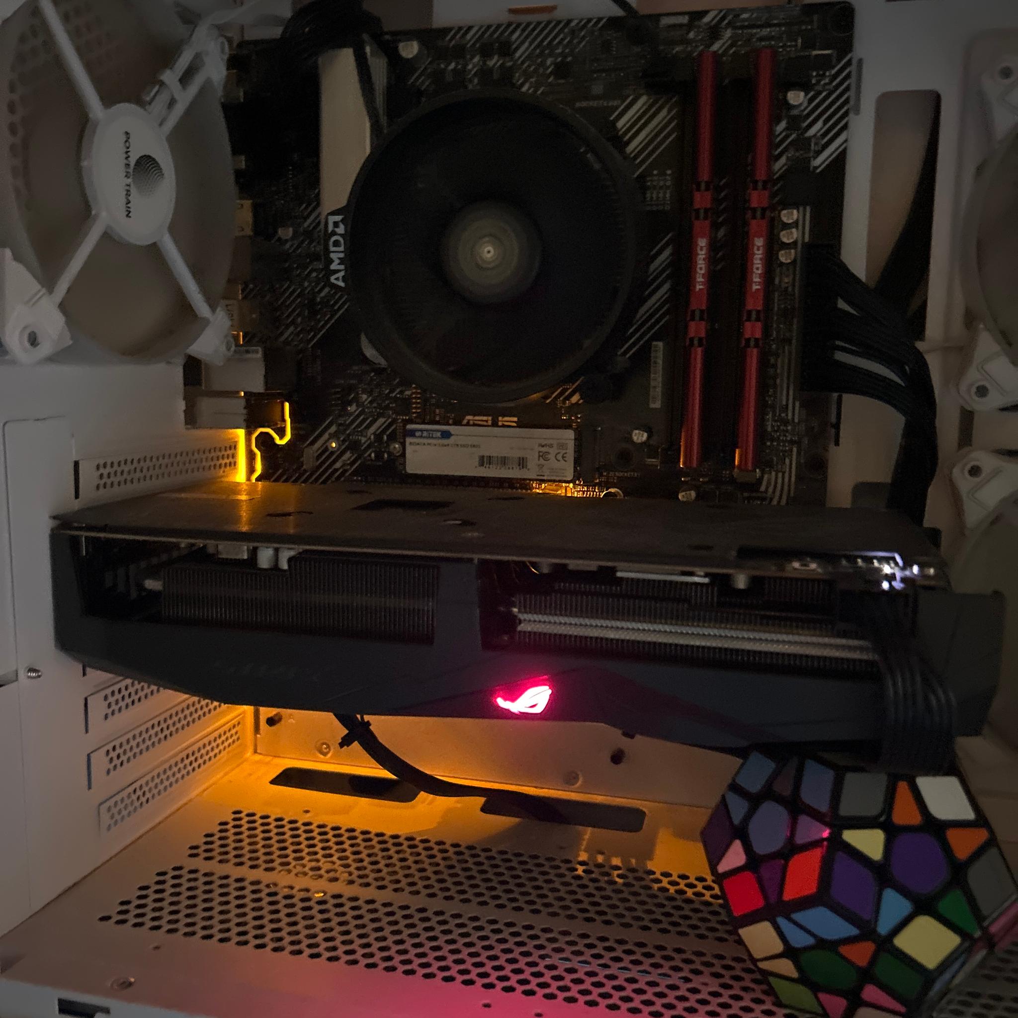 ASUS Radeon RX 5500 XT
