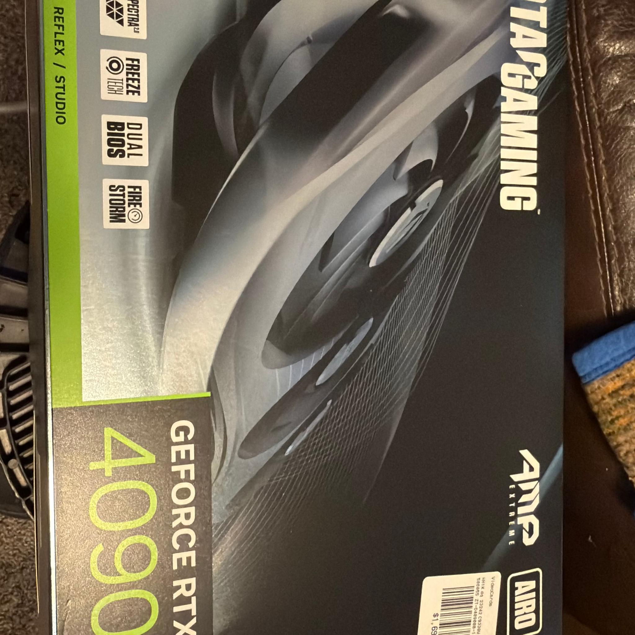 ZOTAC GAMING AMP Extreme AIRO GeForce RTX 4090
