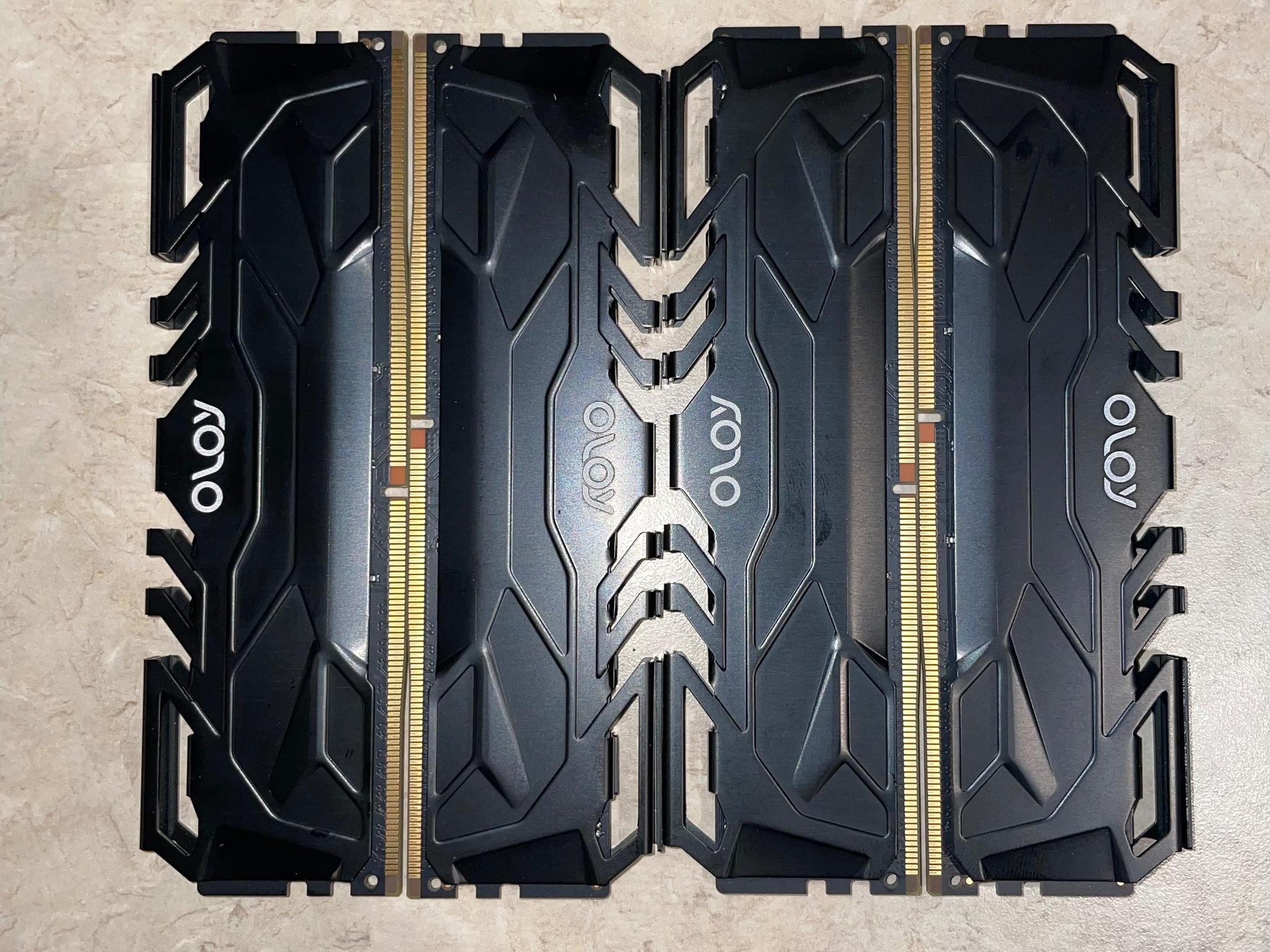 Black OLOY DDR4 RAM Sticks 32gb (4x8gb) 3000 mt/s CL16