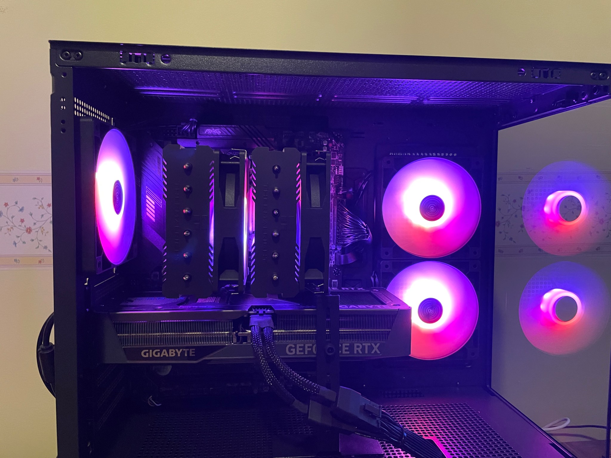 ⚡ Ryzen 5 9600X | NVIDIA 5070 | 32GB DDR5 | 2TB NVMe | High FPS